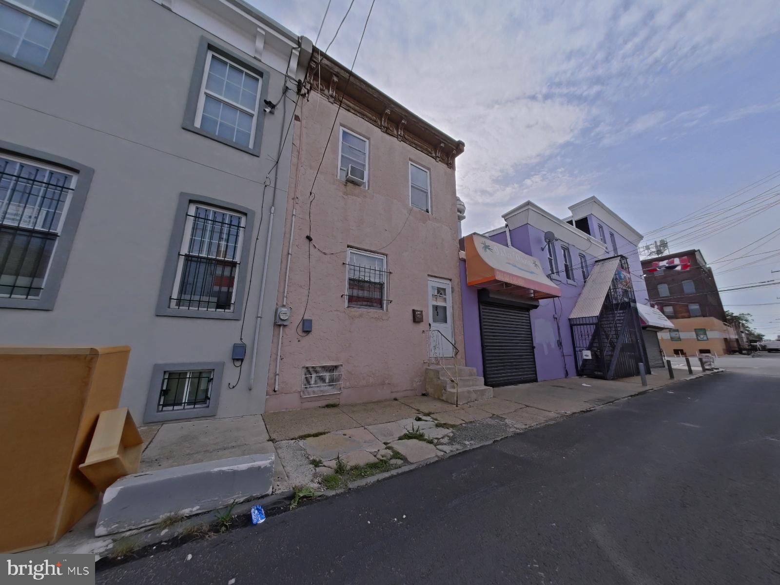 WEST KENSINGTON - Residential