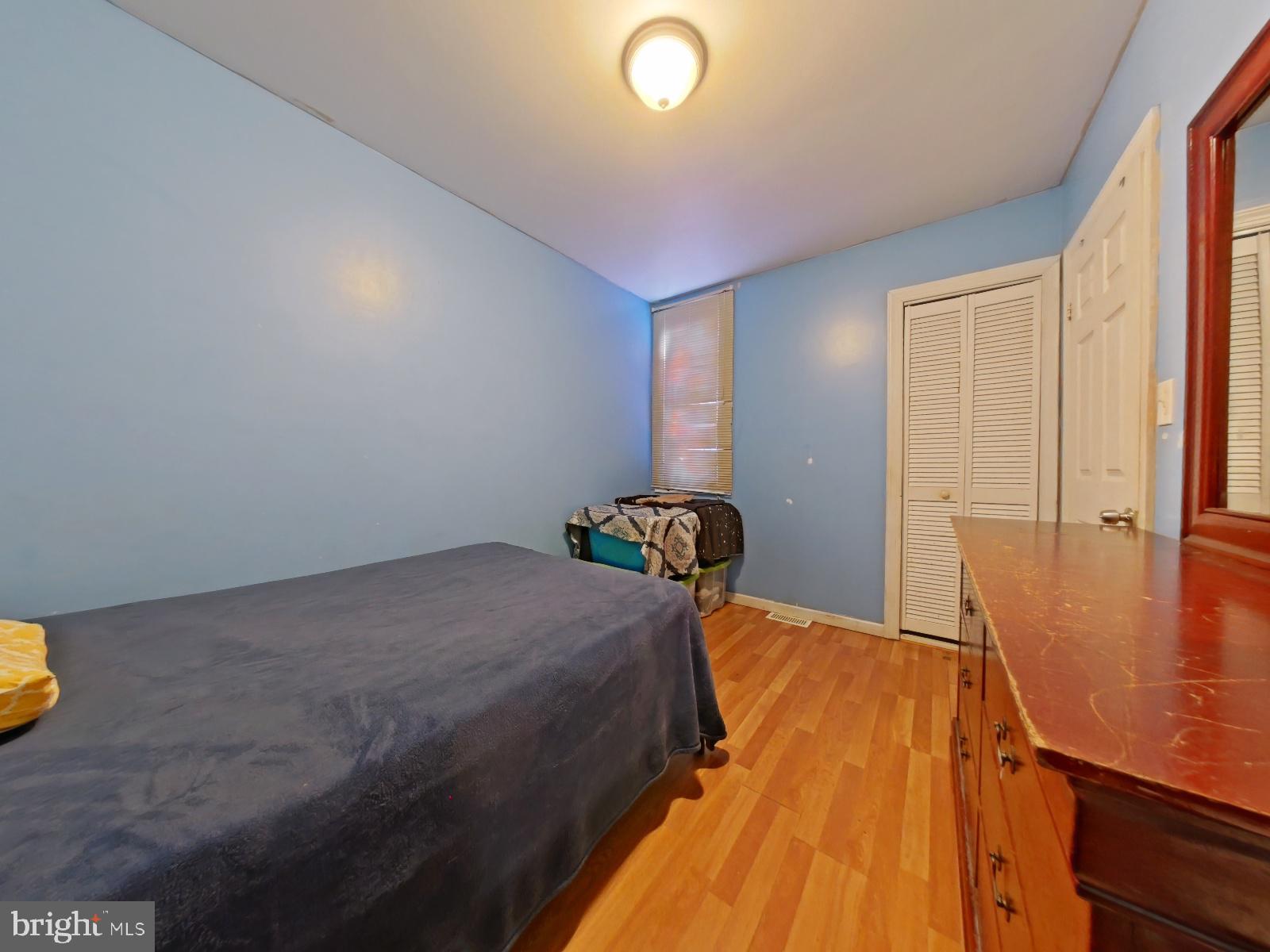 WEST KENSINGTON - Residential