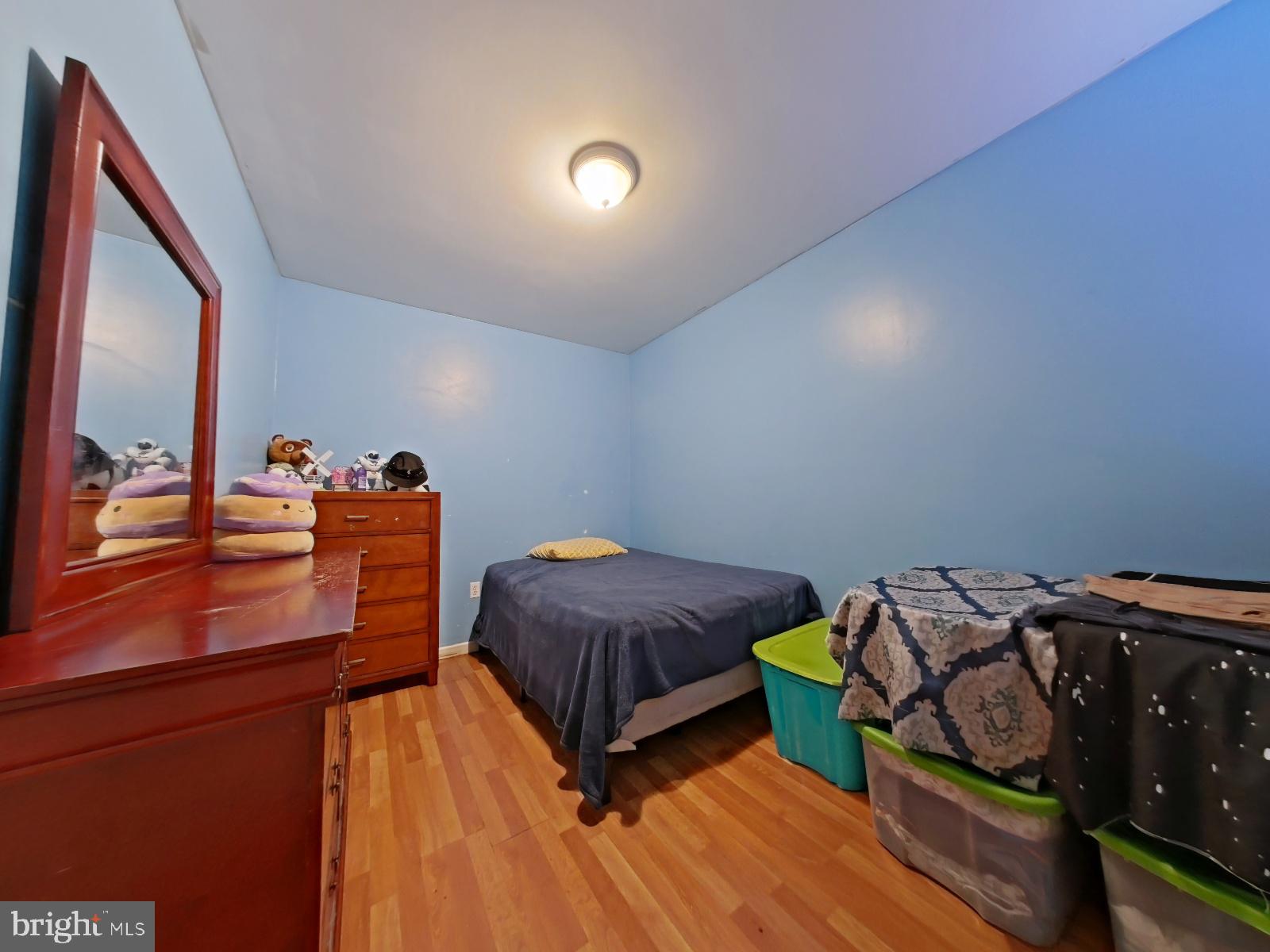 WEST KENSINGTON - Residential