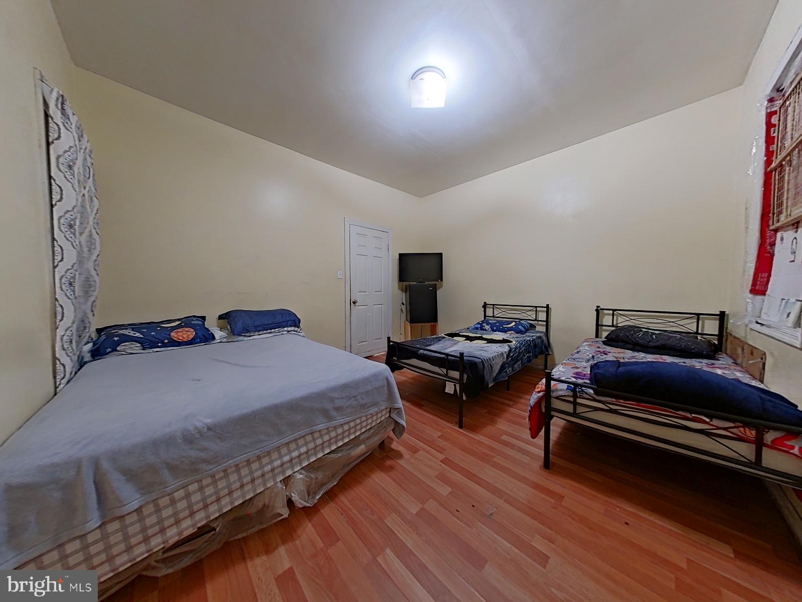 WEST KENSINGTON - Residential