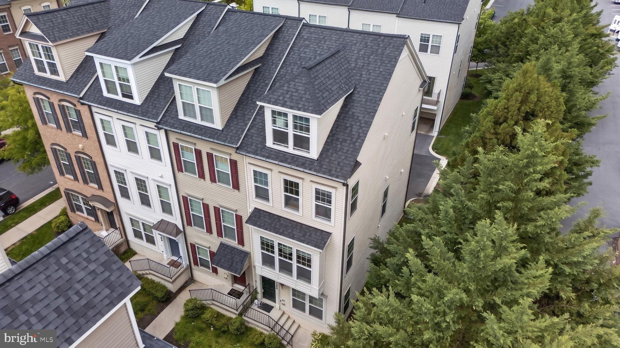 GALLERY PARK - Residential