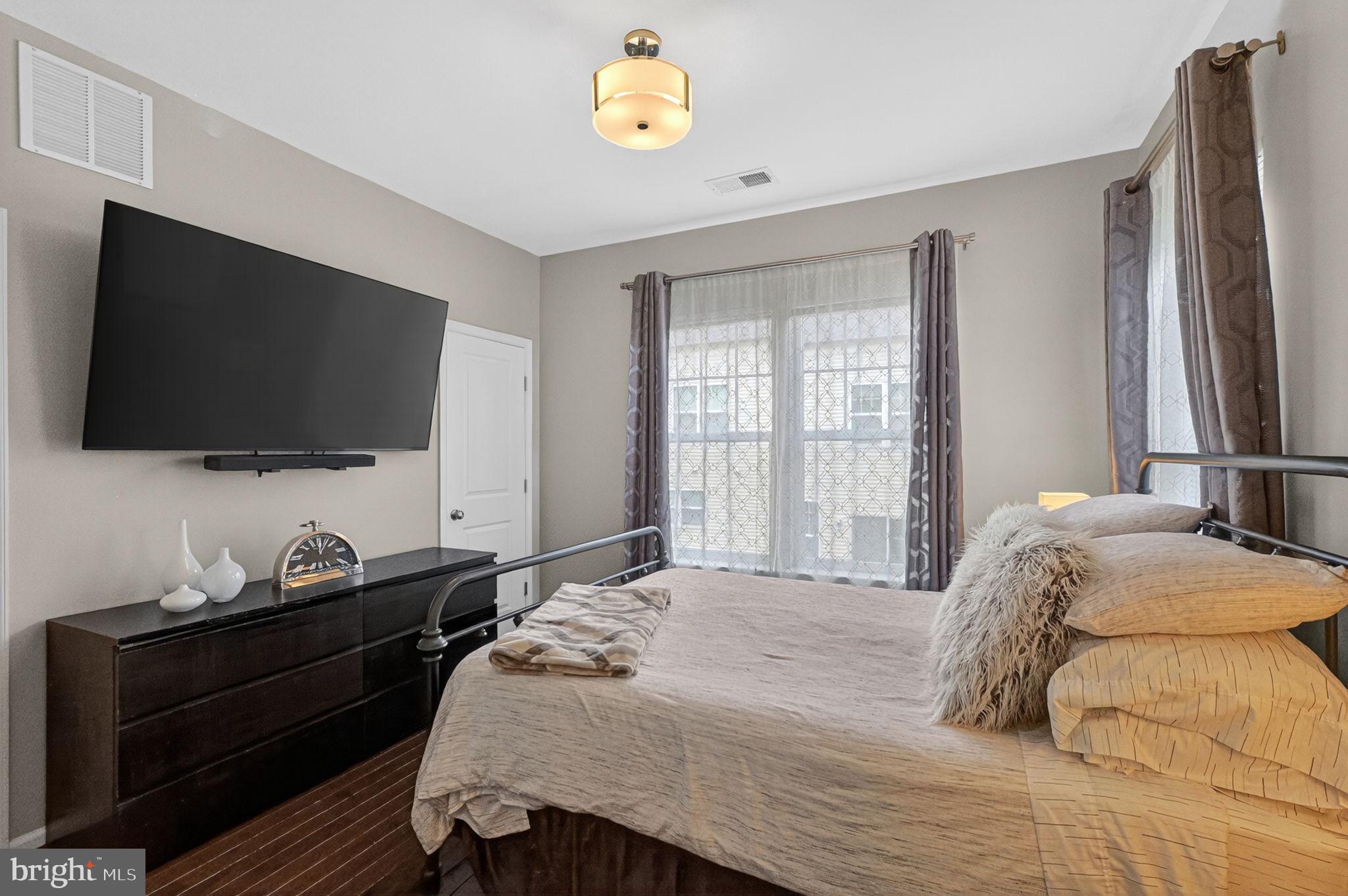 GALLERY PARK - Residential