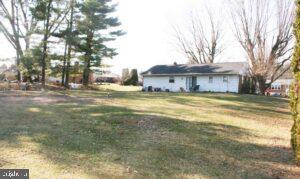 18 HILLTOP DRIVE