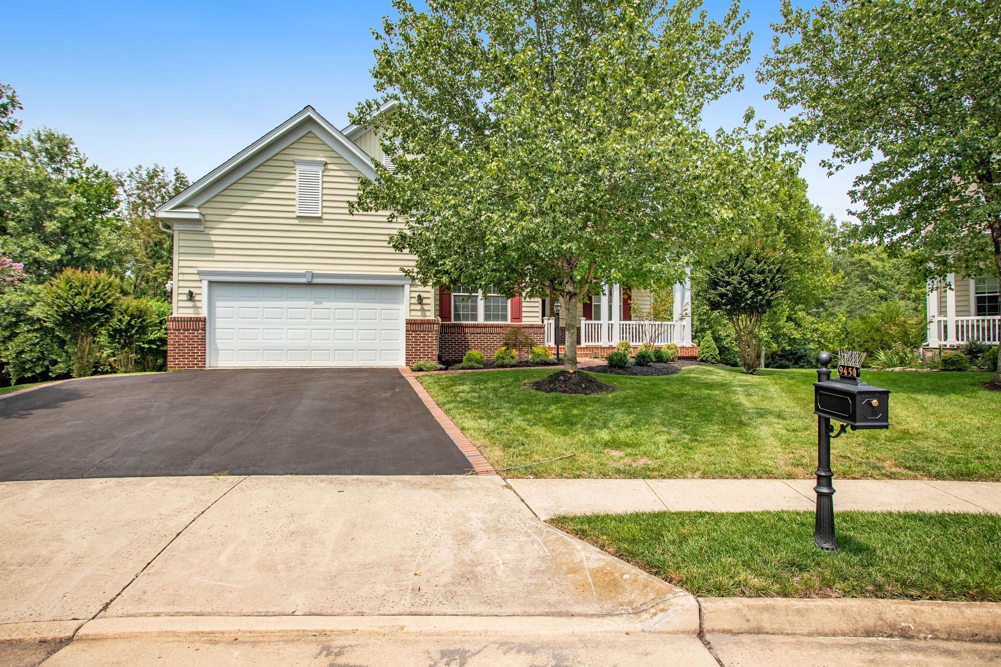 9450 RAITH COURT