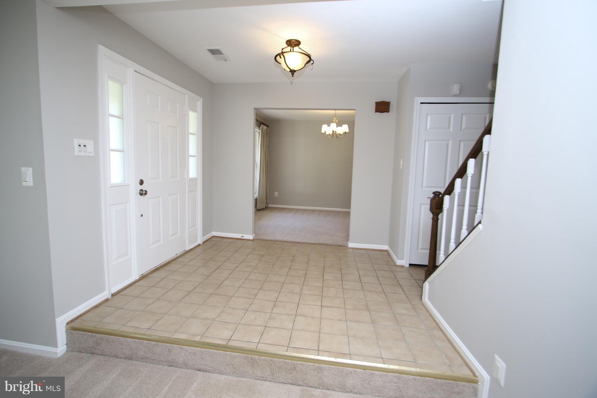 FOX MILL ESTATES - Residential