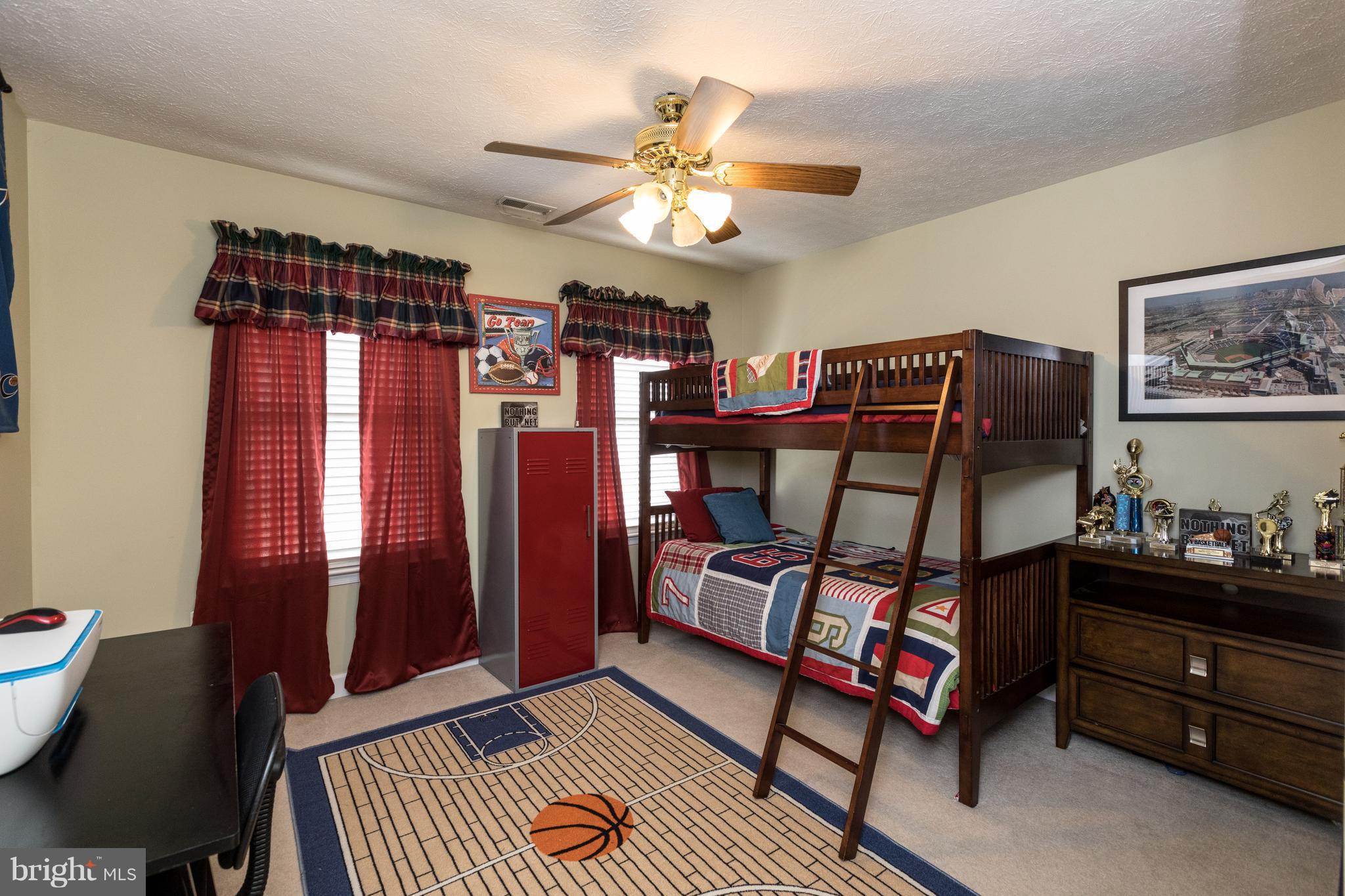 KINGS GRANT LA PLATA - Residential