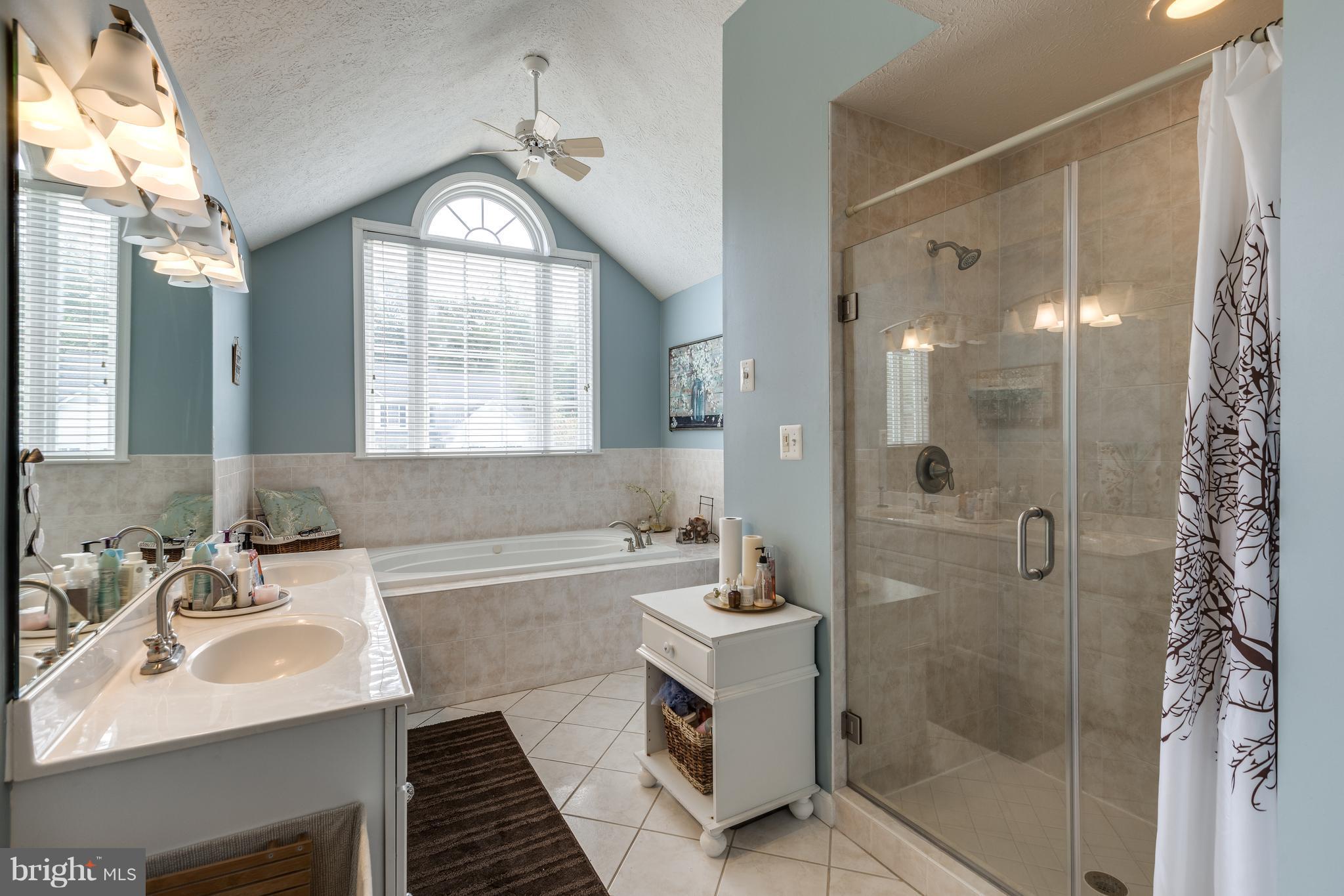 KINGS GRANT LA PLATA - Residential