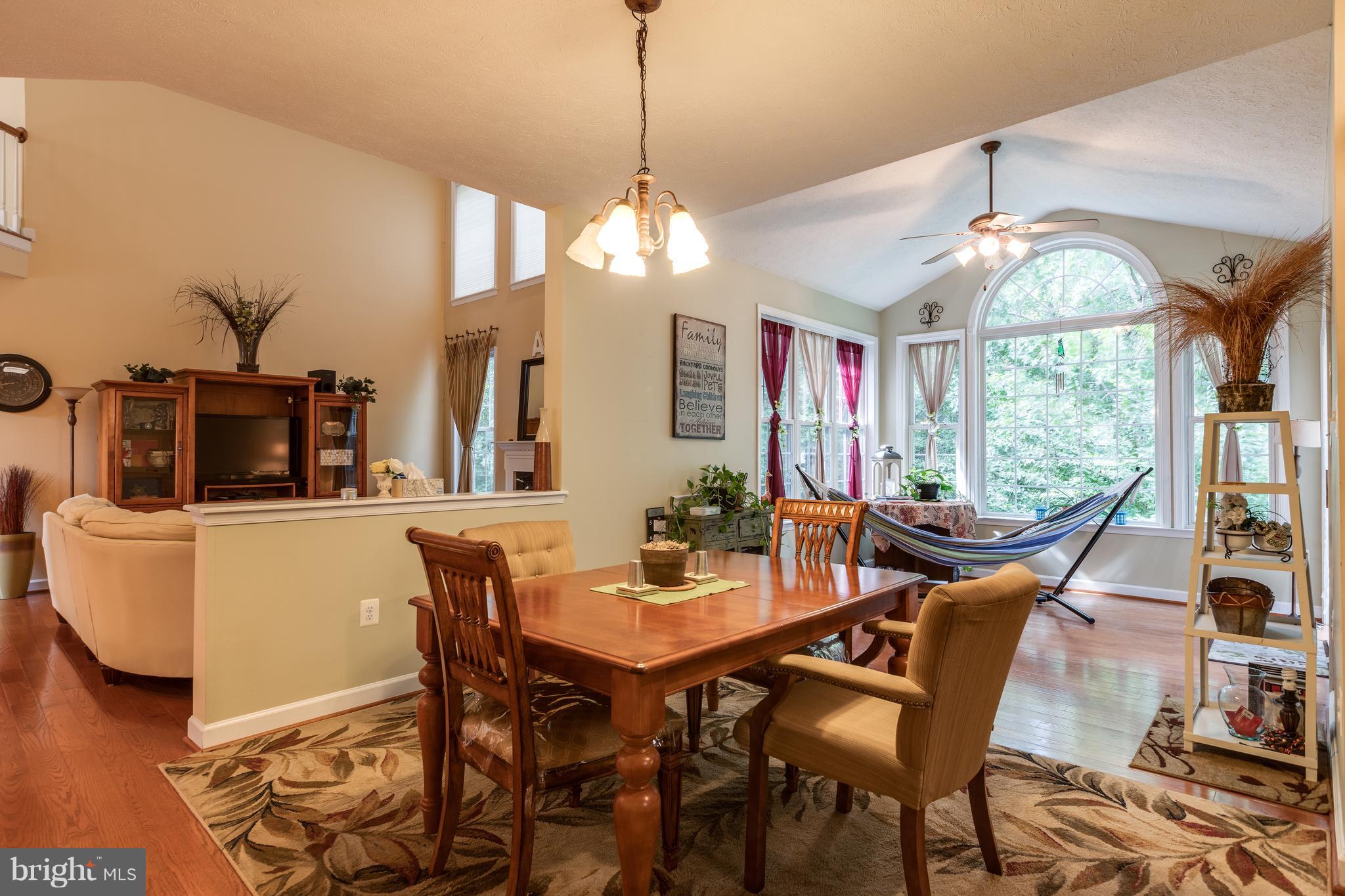 KINGS GRANT LA PLATA - Residential