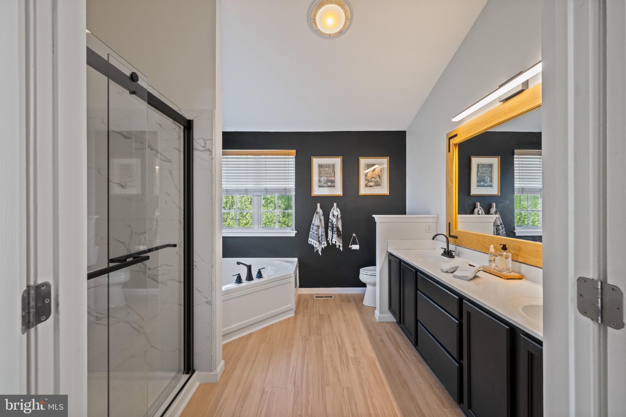 EAGLEVIEW ESTATES - Residential