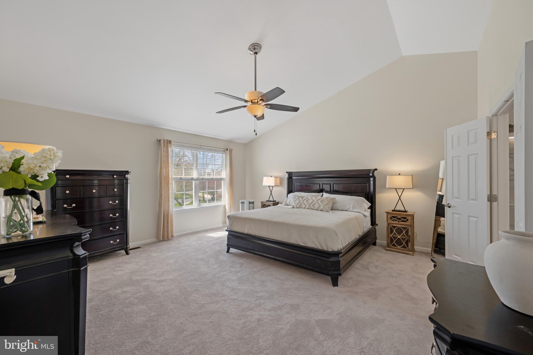 EAGLEVIEW ESTATES - Residential