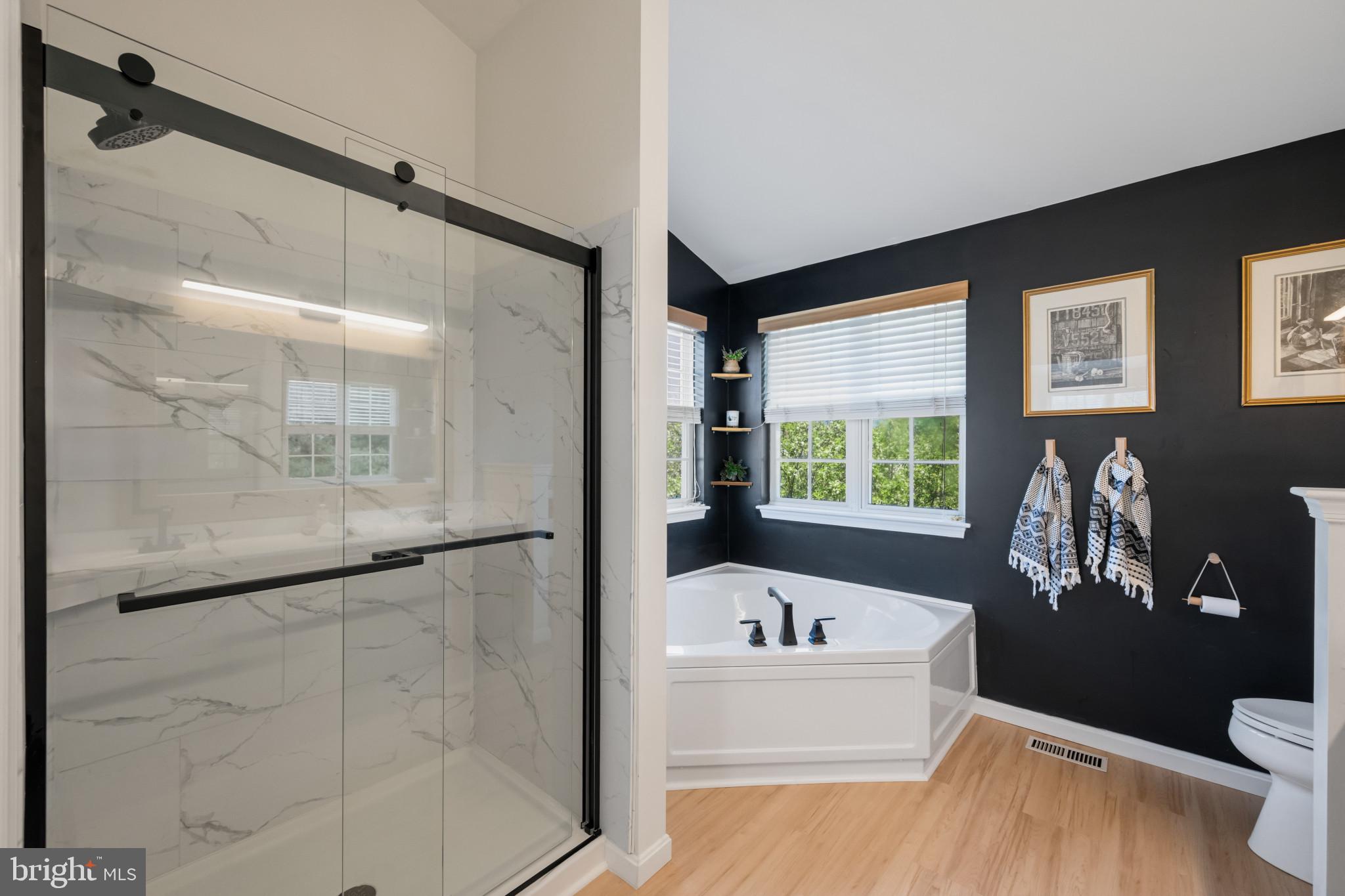 EAGLEVIEW ESTATES - Residential