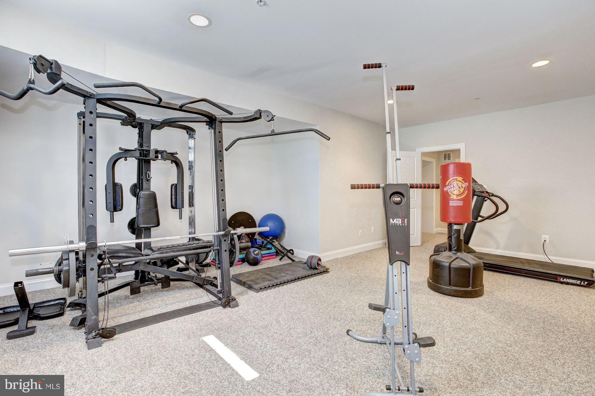 CABIN JOHN PARK - Residential