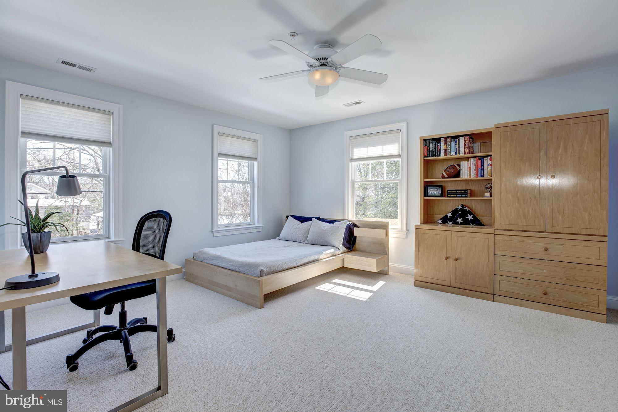 CABIN JOHN PARK - Residential