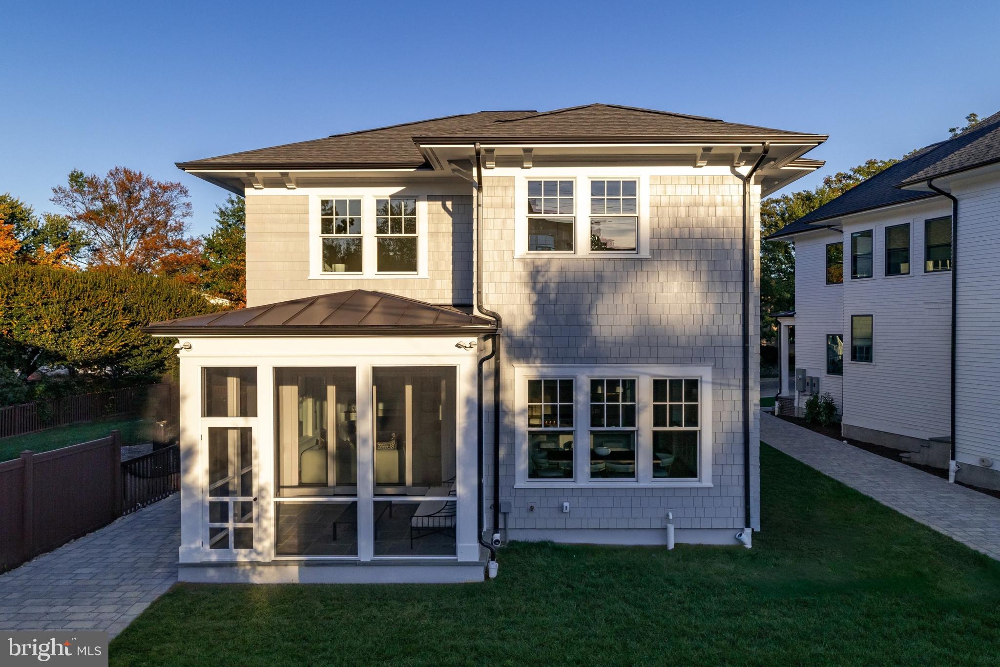 ASHTON HEIGHTS - Residential