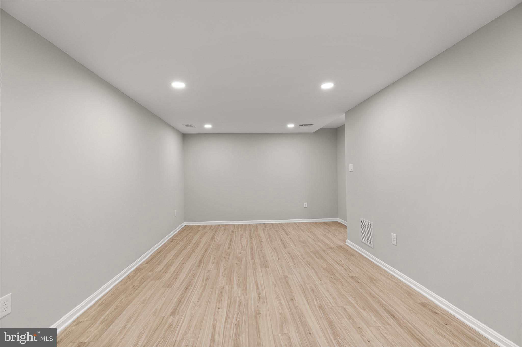 WHITLERS CREEK - Residential