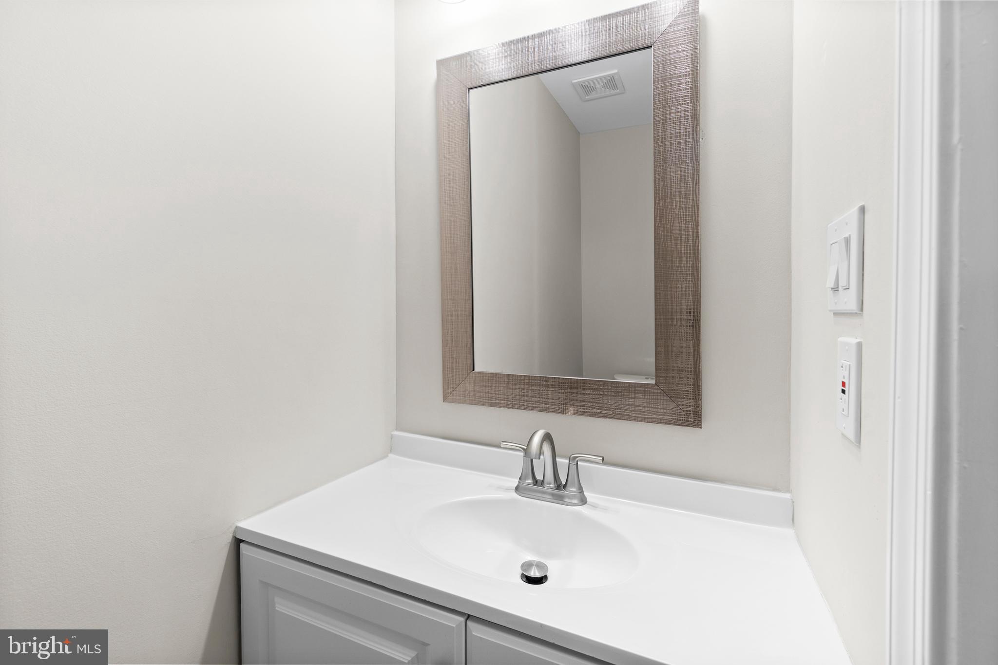 WHITLERS CREEK - Residential