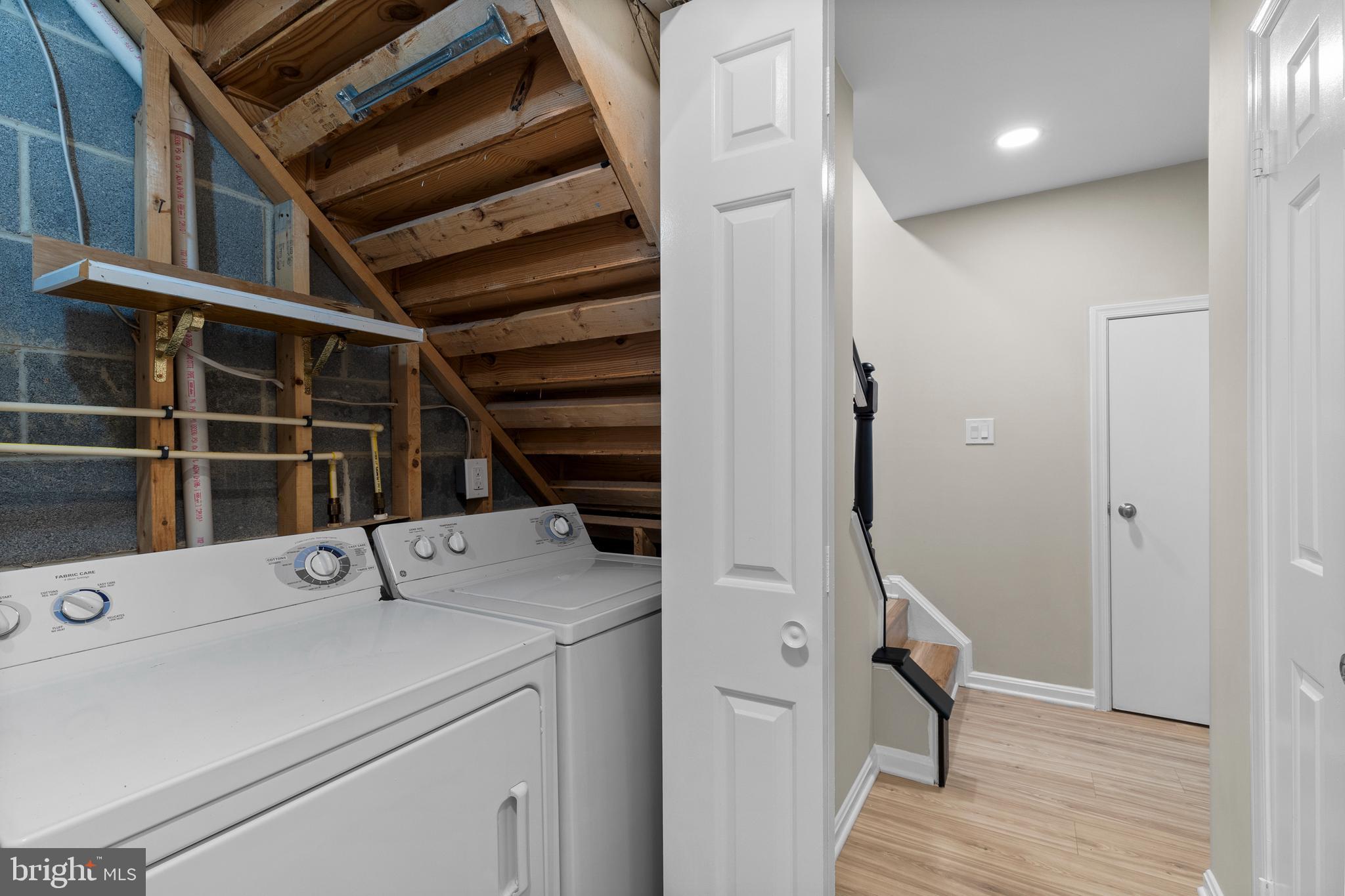 WHITLERS CREEK - Residential