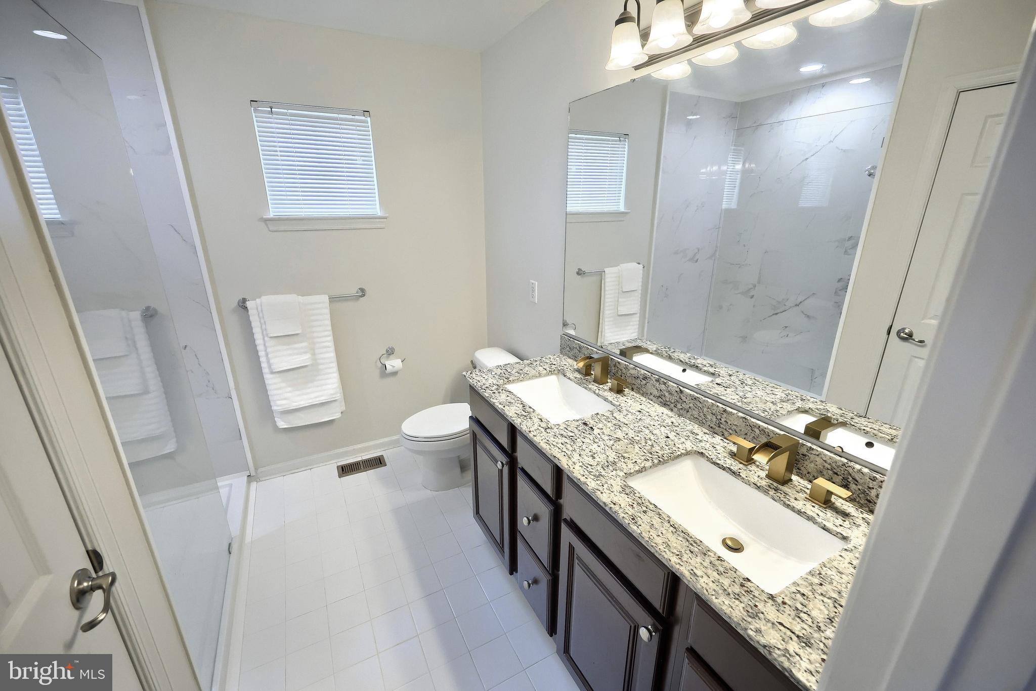 SOUTH POINTE - Residential