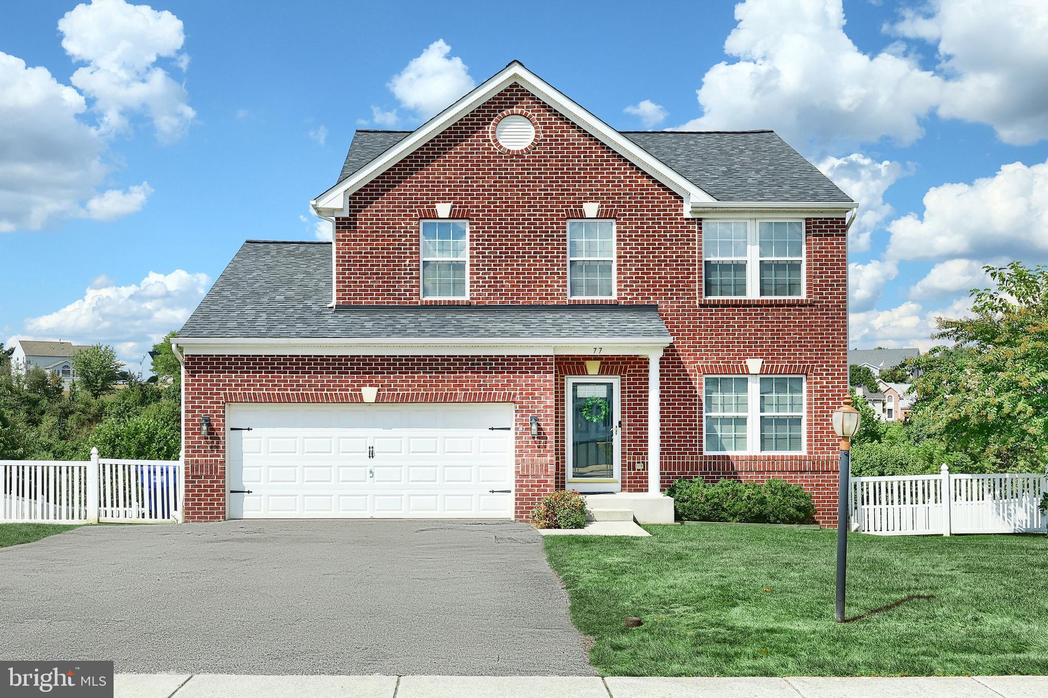 SOUTH POINTE - Residential