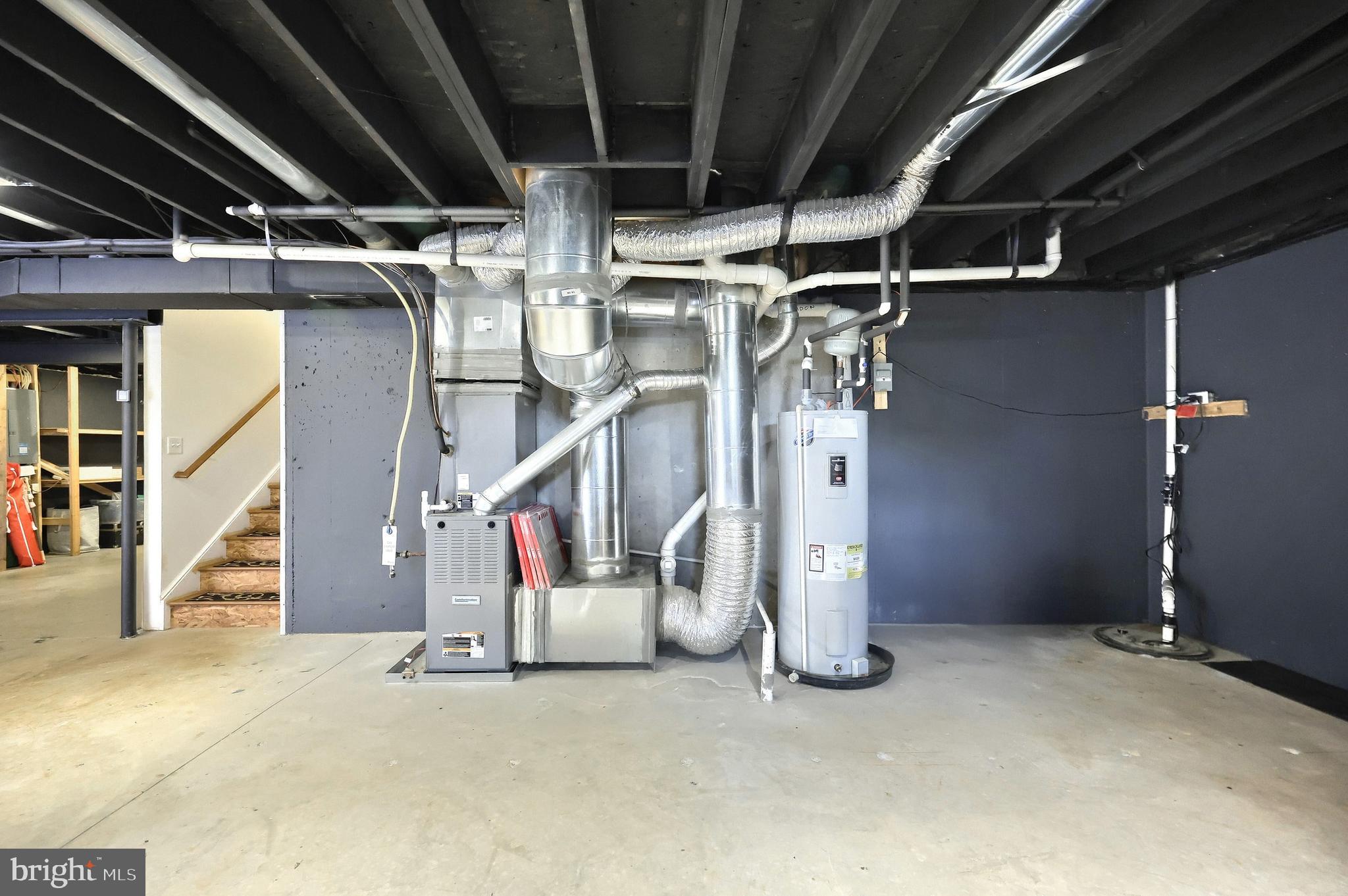 SOUTH POINTE - Residential