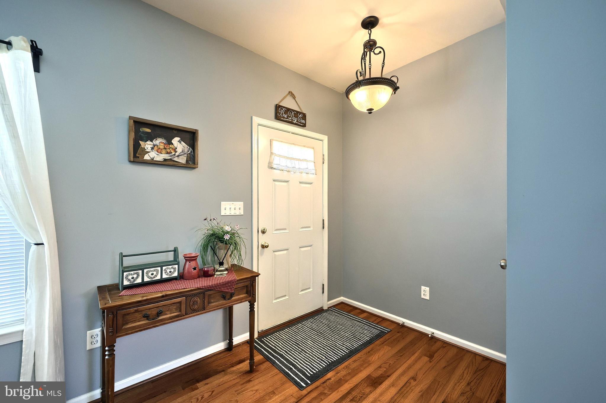 SOUTH POINTE - Residential