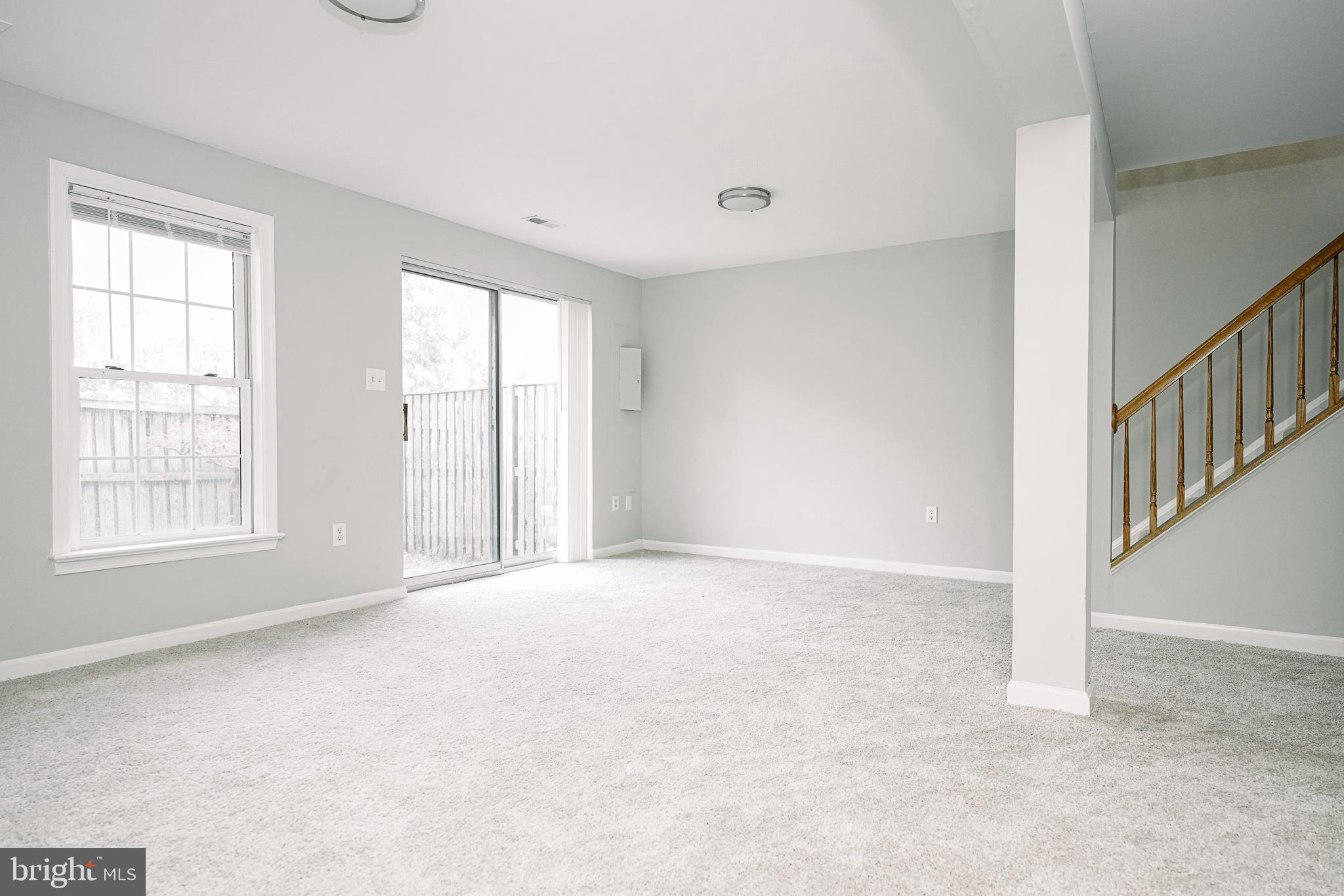 FAIRLAND TOWNS - Residential Lease