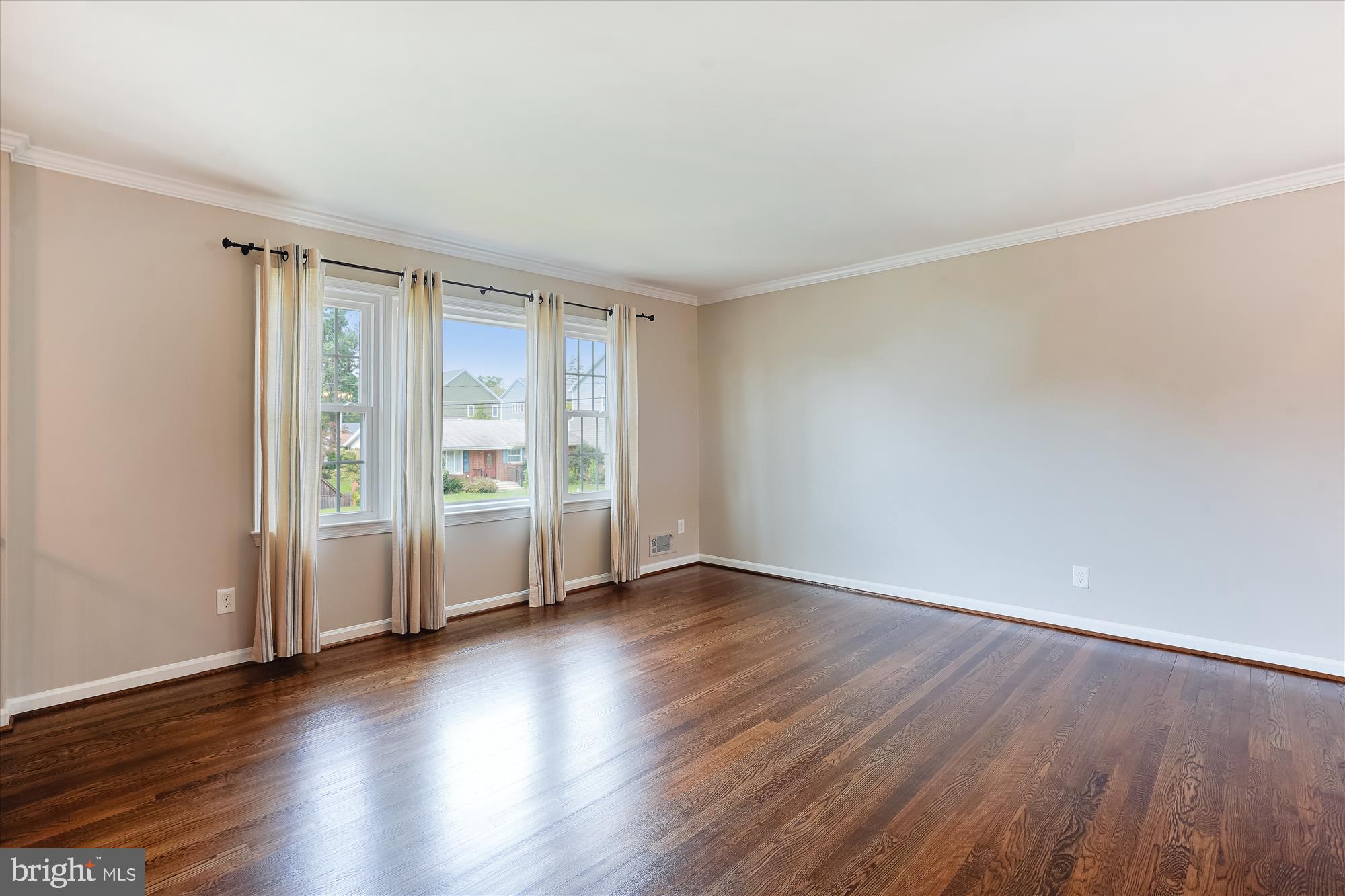 HERITAGE MANOR - Residential