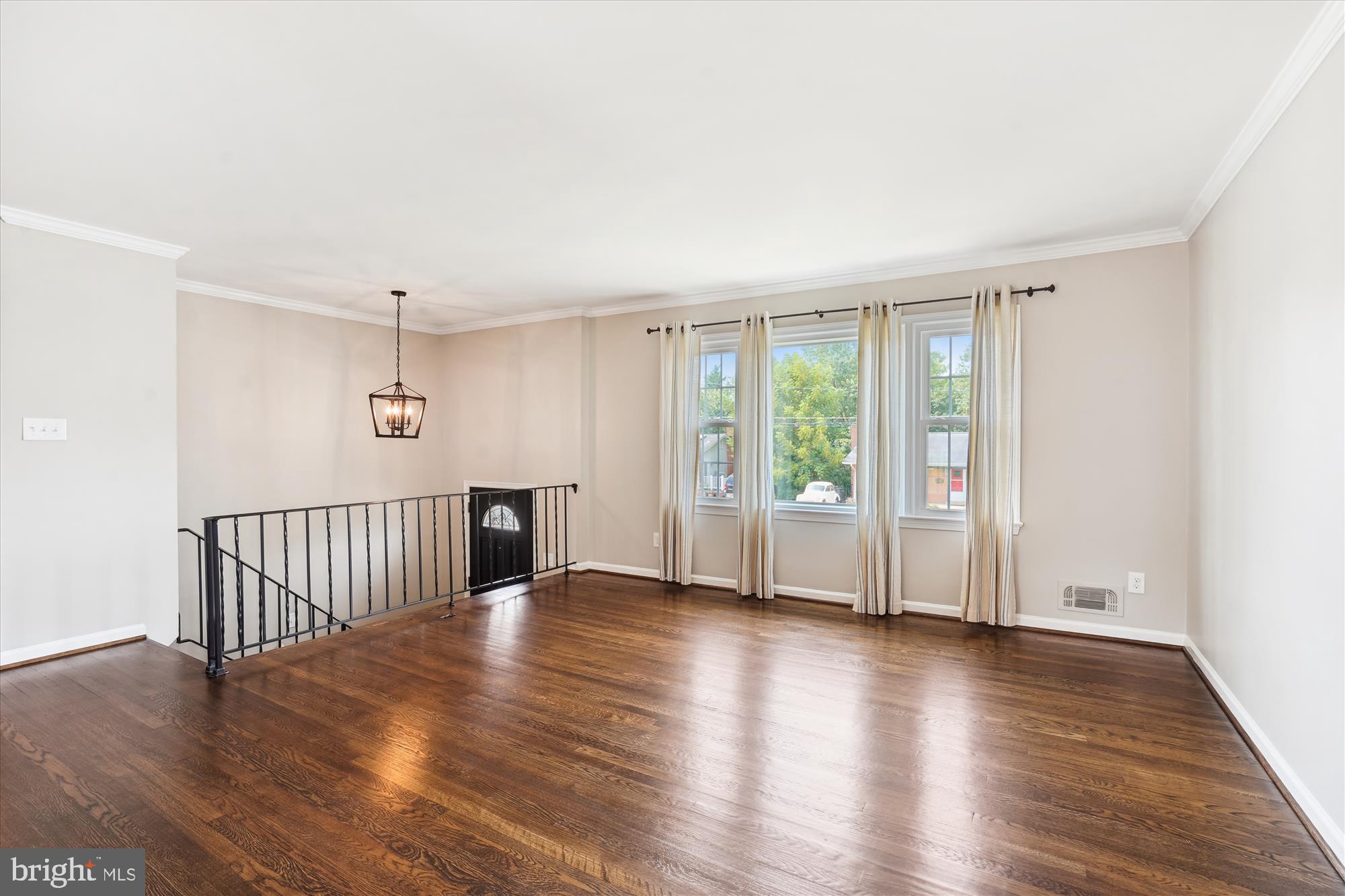 HERITAGE MANOR - Residential