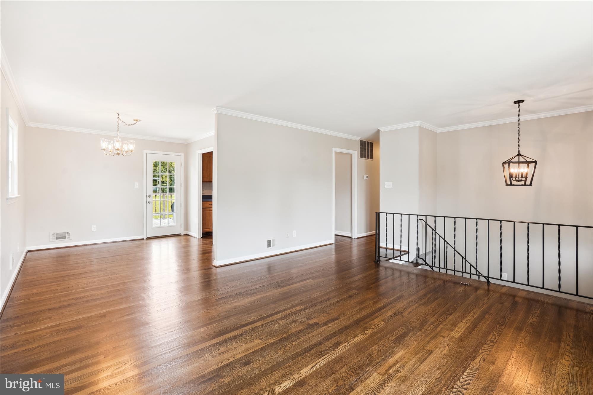 HERITAGE MANOR - Residential