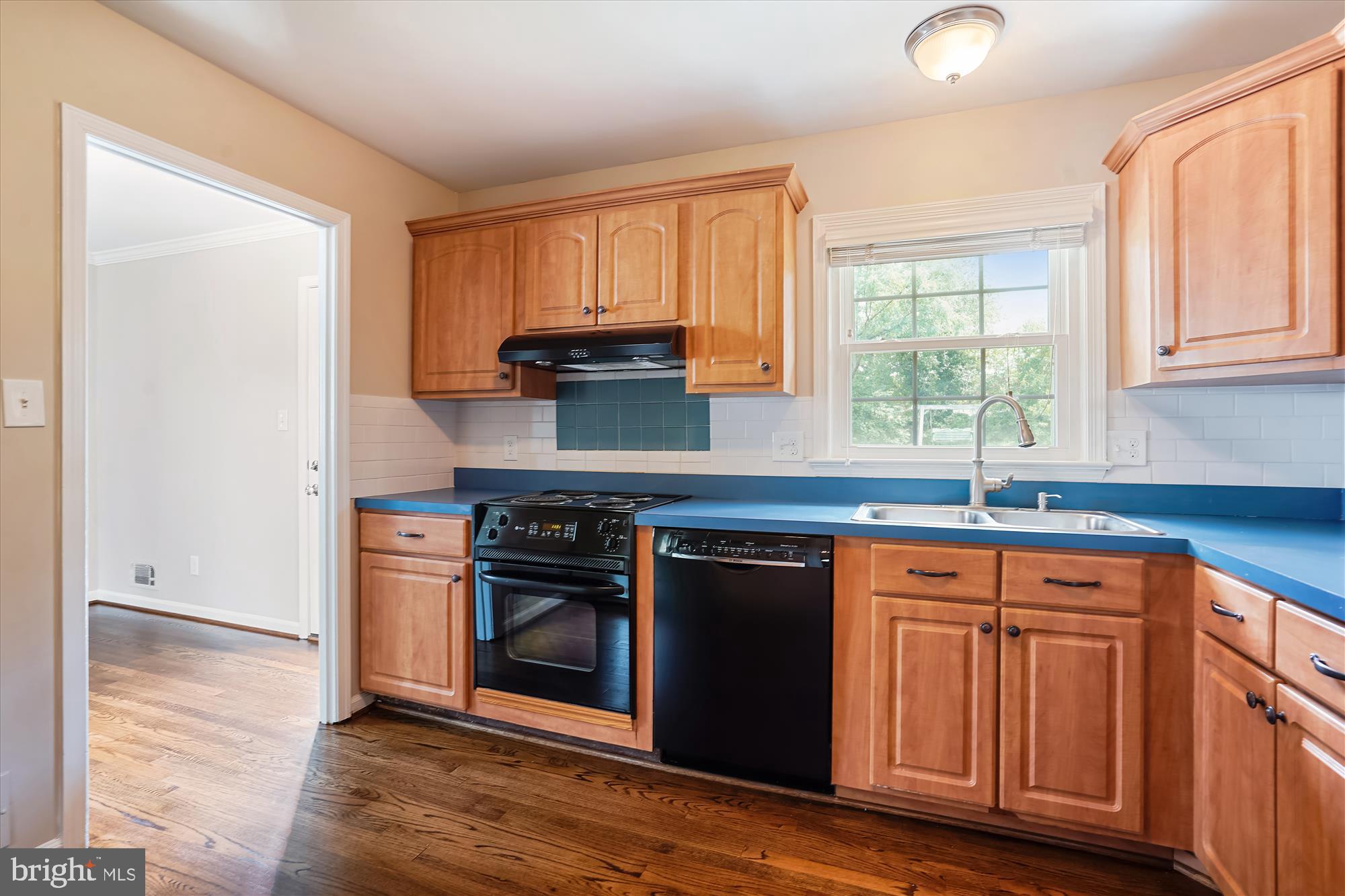 HERITAGE MANOR - Residential