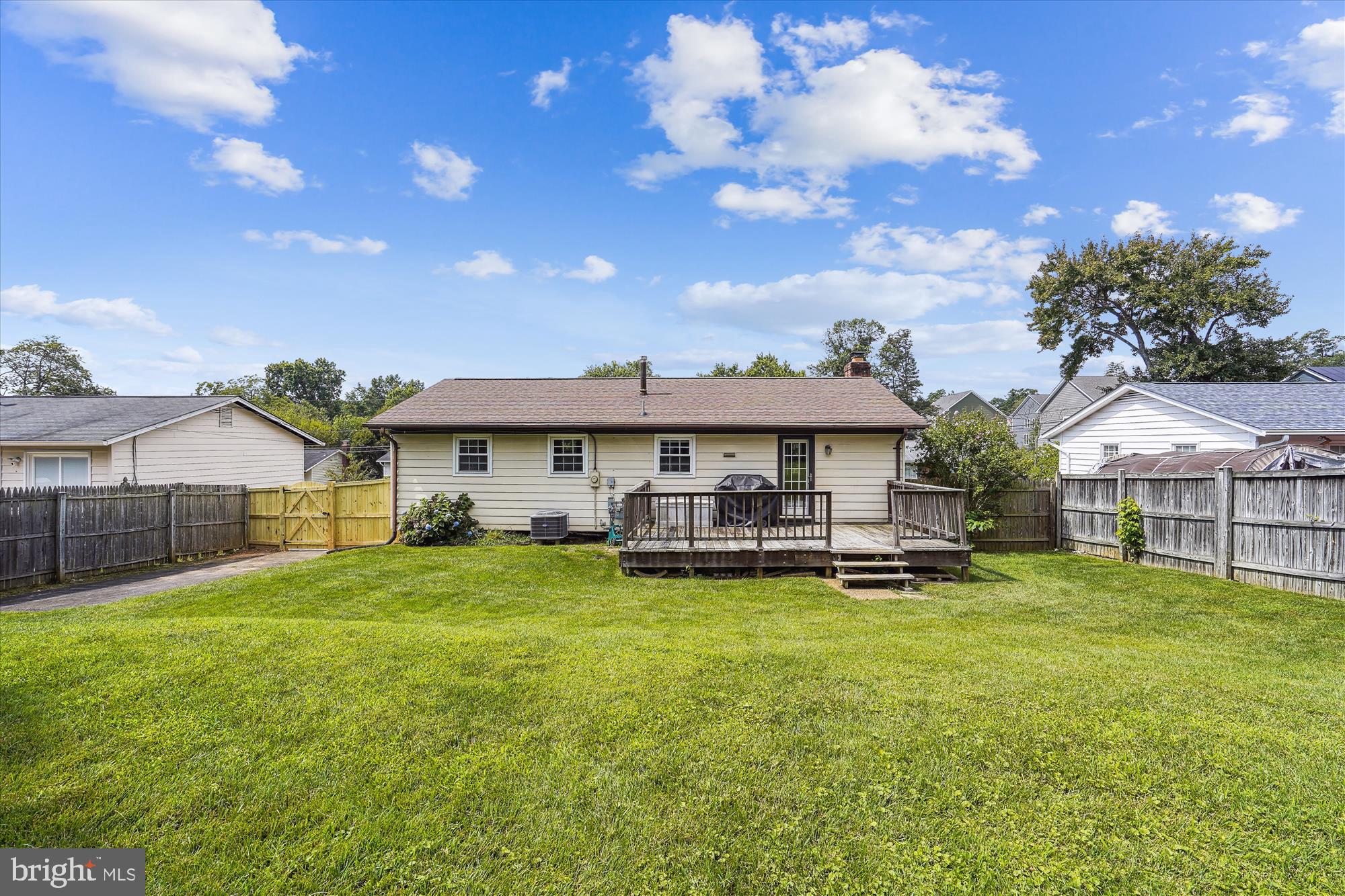 HERITAGE MANOR - Residential