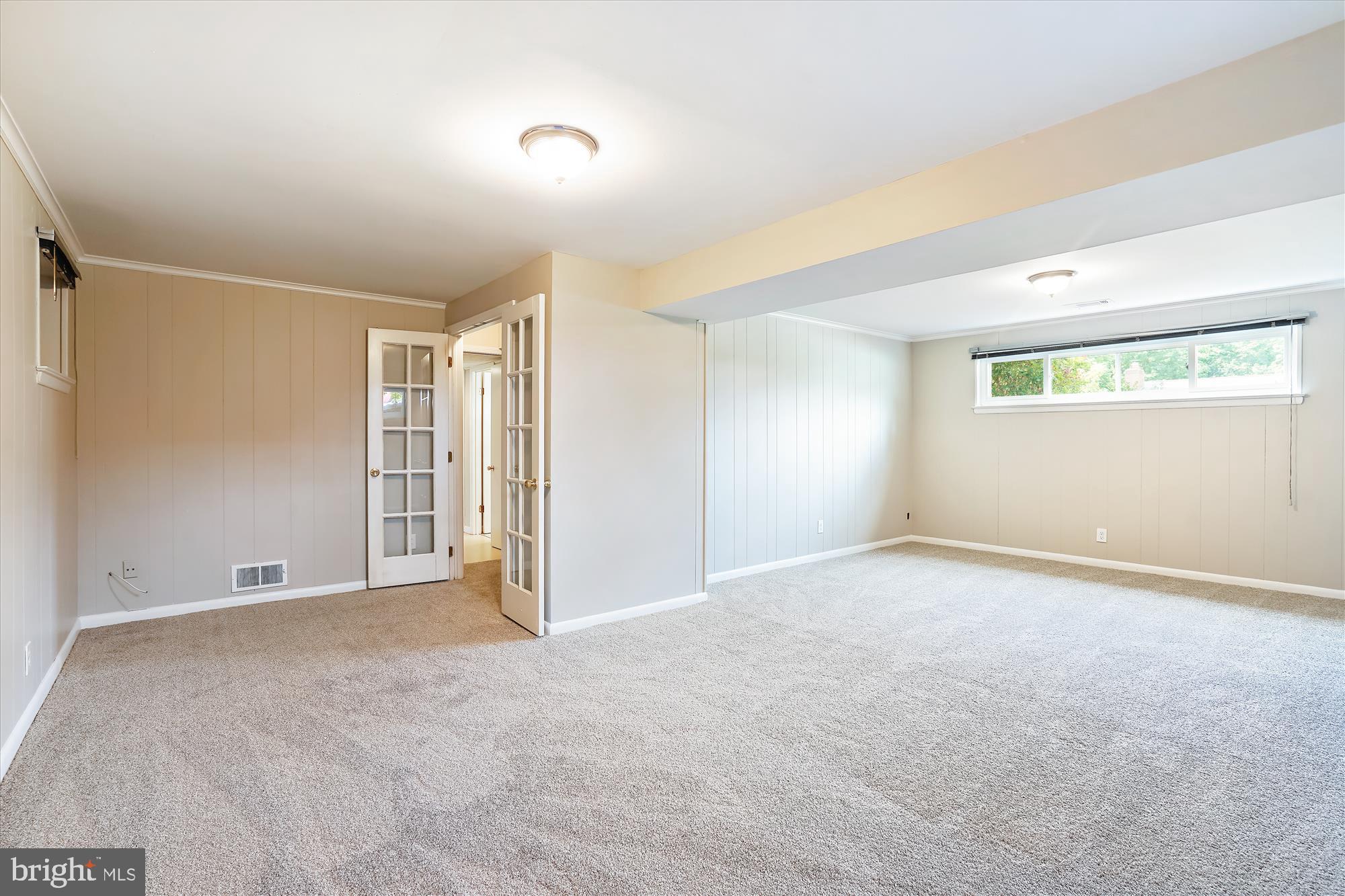 HERITAGE MANOR - Residential