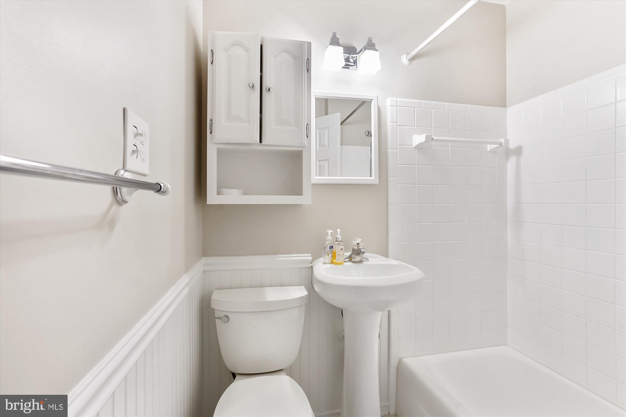 HERITAGE MANOR - Residential