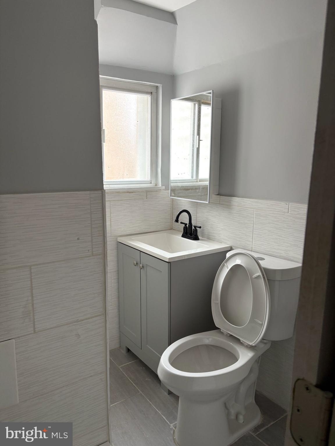 PASSYUNK SQUARE - Residential Lease