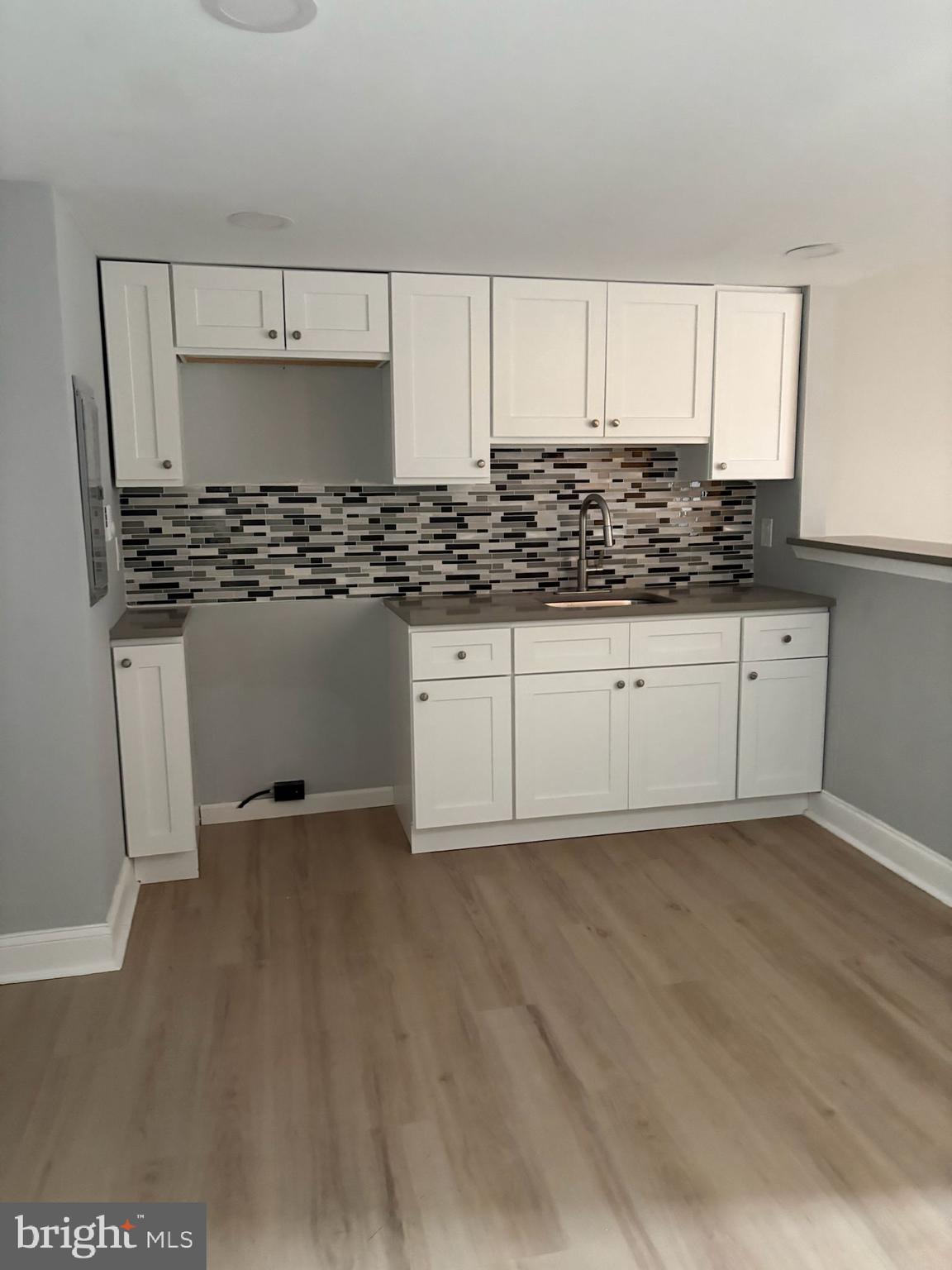 PASSYUNK SQUARE - Residential Lease