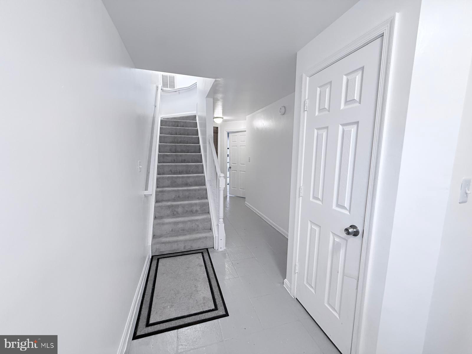 KINGS CREST - Residential