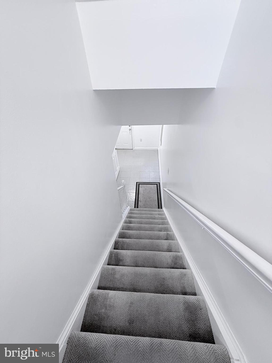 KINGS CREST - Residential