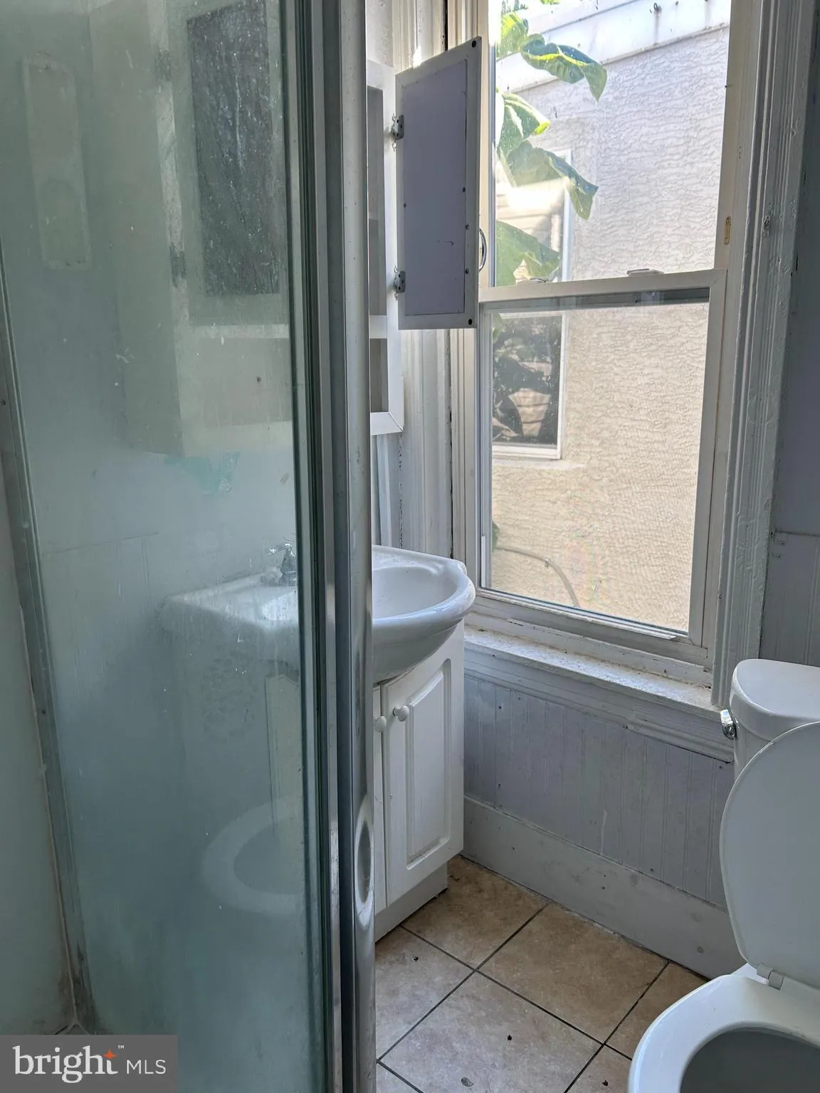 Philadelphia, Pennsylvania 19134, United States, 3 Bedrooms Bedrooms, ,1 BathroomBathrooms,Residential,Active,239453