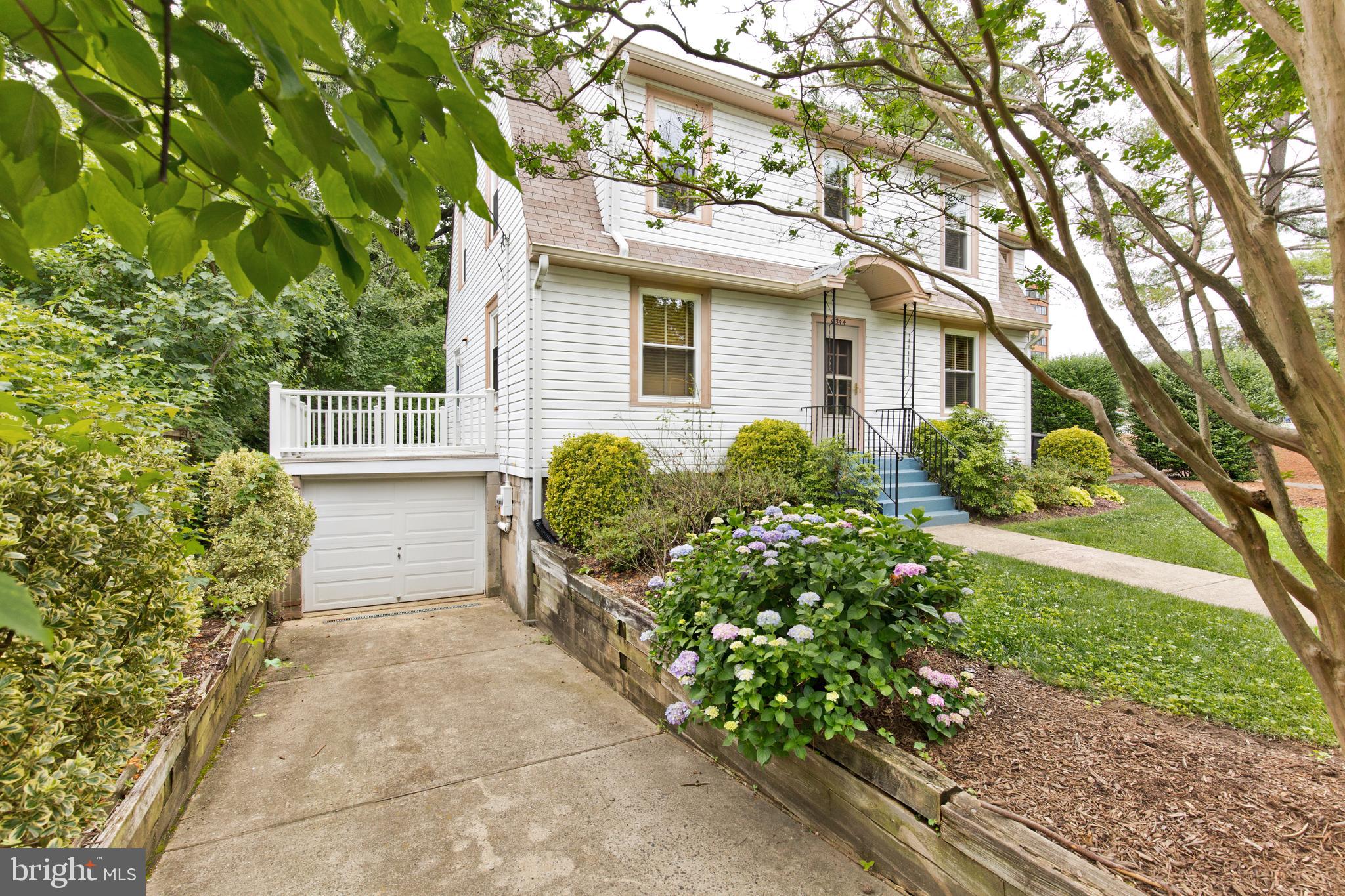 LEE HEIGHTS - Residential Lease