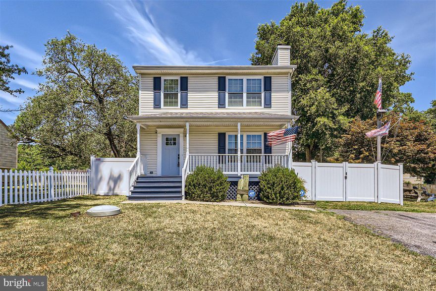 Welcome to this charming Colonial nestled on a picturesque lot in the sought-after community of Selby on the Bay! This 3-bedroom, 2.5-bathroom home boasts a bright and spacious layout, perfect for comfortable living and entertaining.The main level features an open kitchen with new stainless steel appliances, making meal preparation a joy. Adjacent is a generous dining area, ideal for gatherings with friends and family. Upstairs, the primary bedroom delights with vaulted ceilings and an ensuite bath, offering a serene retreat with glimpses of water views from its windows. Enjoy the convenience of walking to numerous community amenities including waterfront beach access, a modern clubhouse, basketball court, and a convenient boat ramp.  Step outside onto the patio overlooking the fully fenced yard, perfect for relaxing or hosting outdoor gatherings. A paved driveway leads to the home. Home has a new roof along with new windows, front and sliding back doors, and updated hardwood floors, carpet, blinds, and privacy fence. The crawlspace has been newly encapsulated, and there's a new well tank and water filter system for peace of mind.