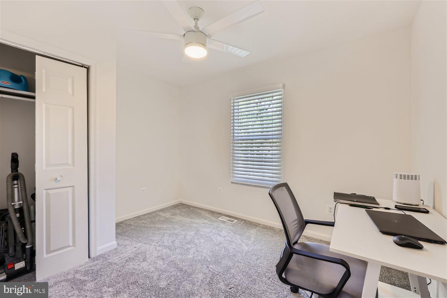 SELBY ON THE BAY - Residential