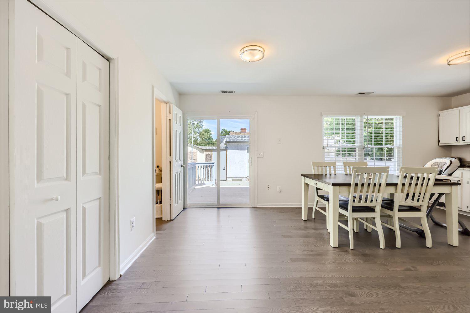 SELBY ON THE BAY - Residential