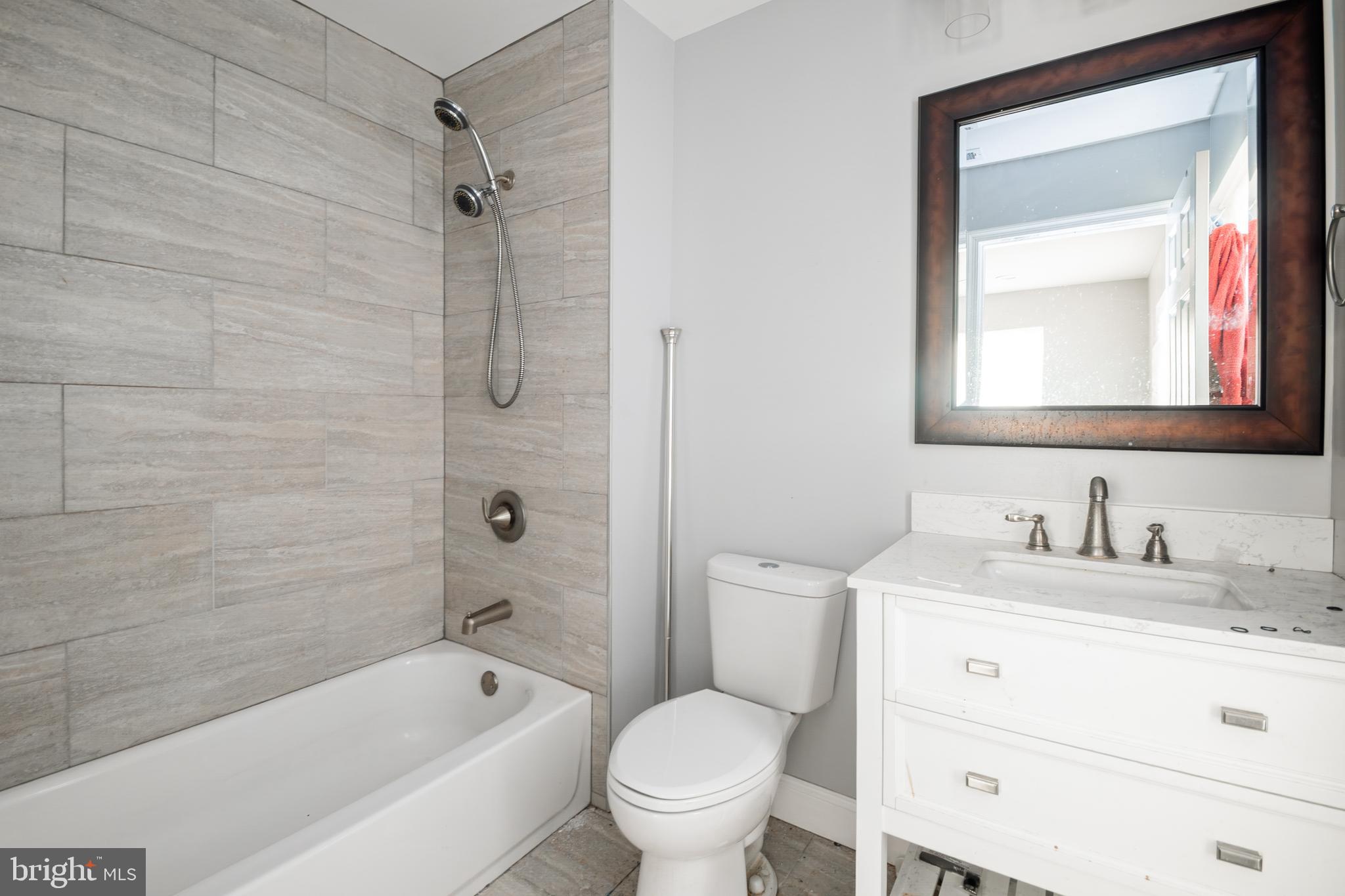 HERITAGE CROSSING - Residential