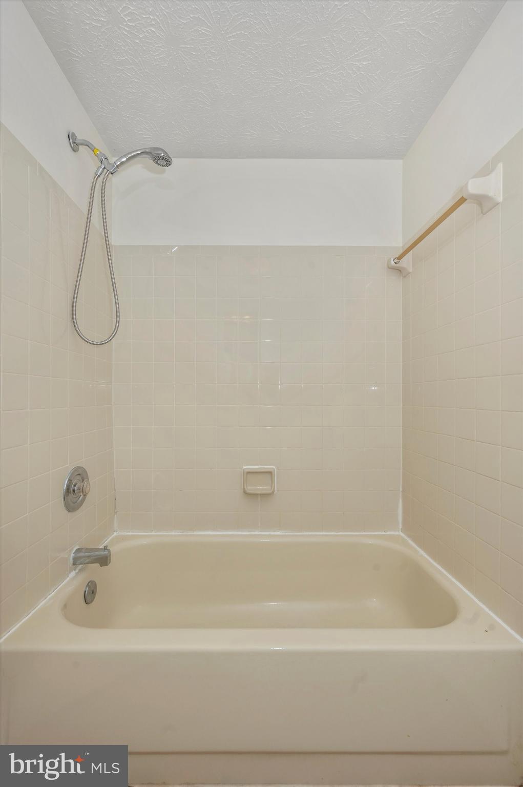 OVERLOOK - Residential