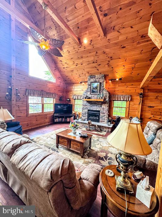 EAGLE ROCK RESORT - Residential