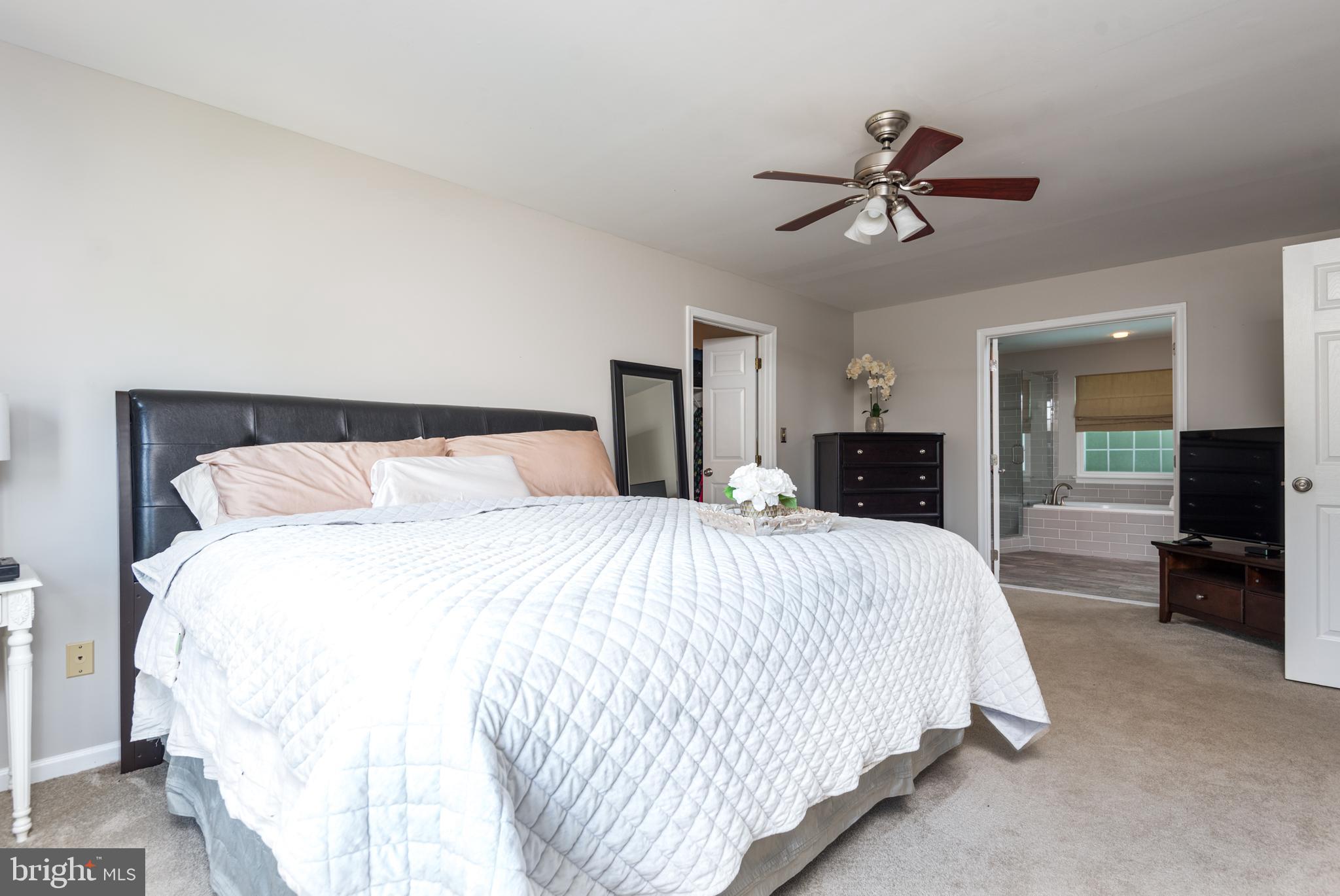 PAXTON - Residential