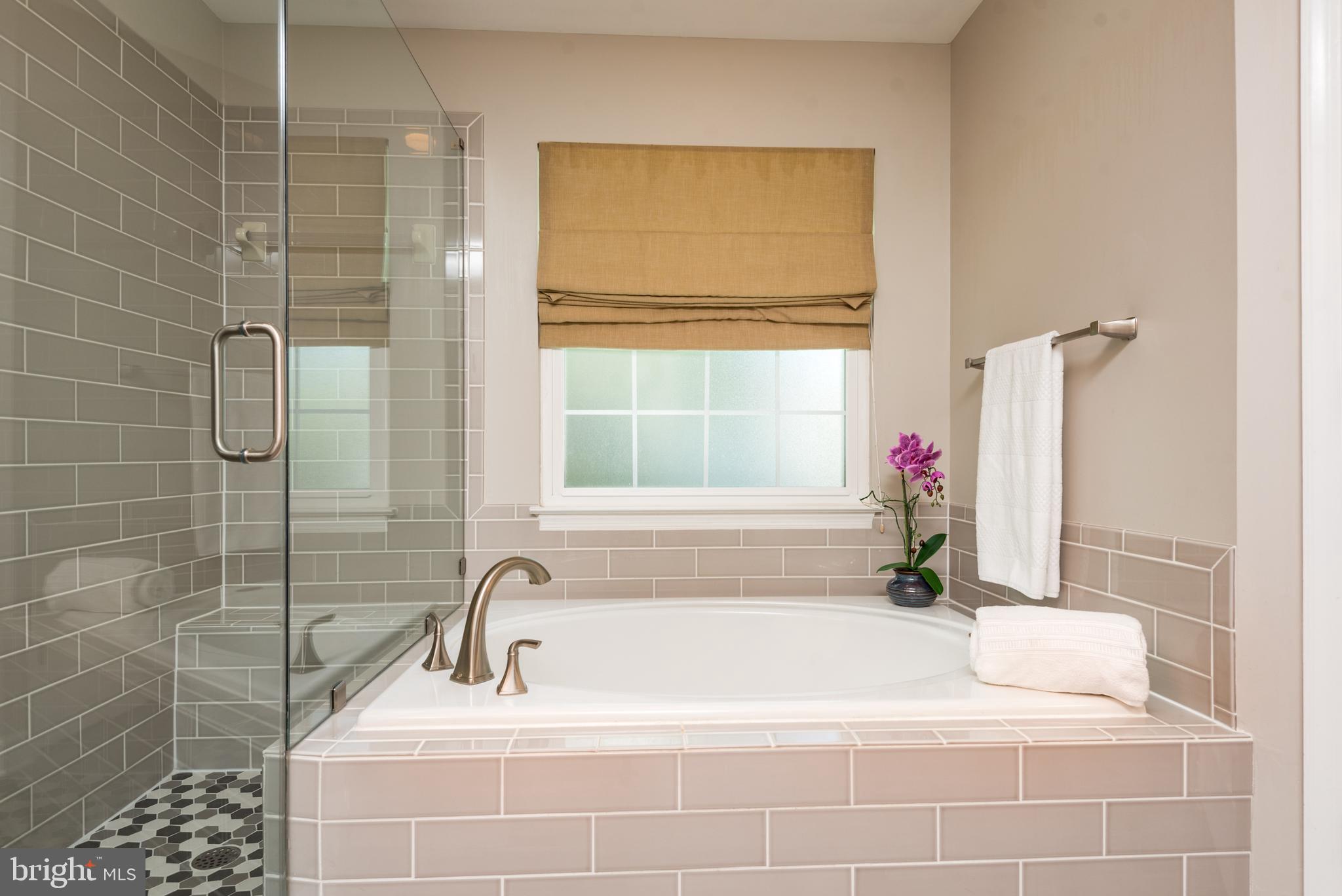 PAXTON - Residential