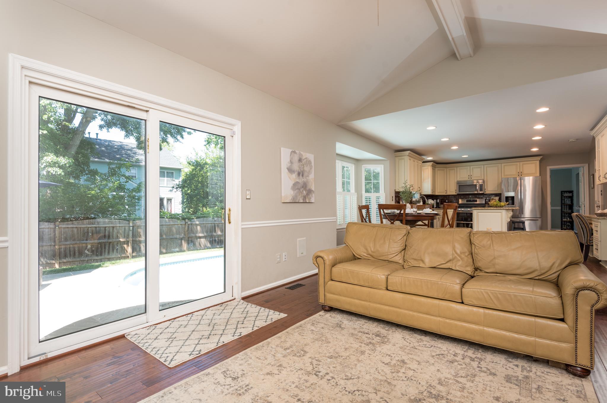 PAXTON - Residential