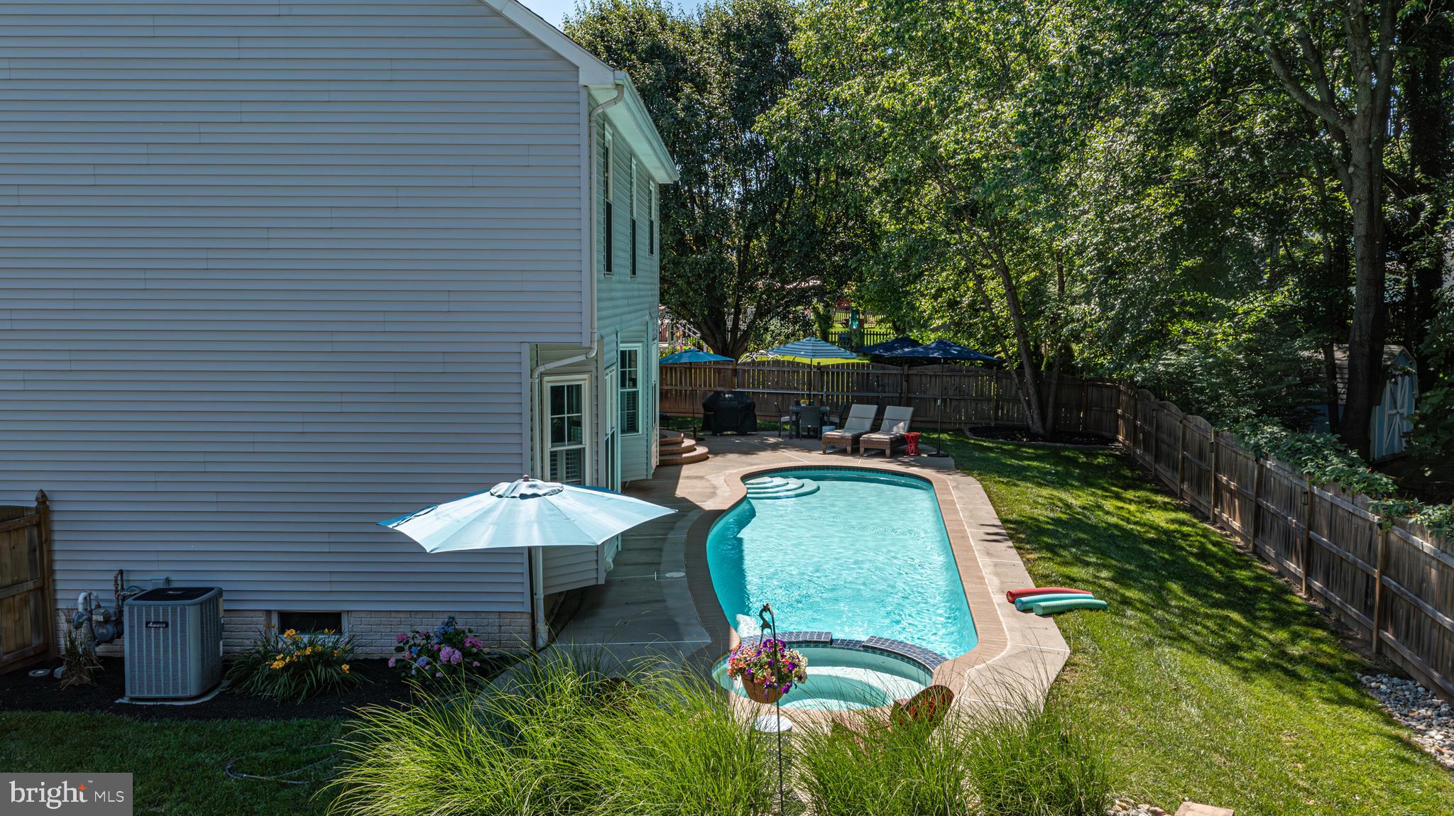 PAXTON - Residential