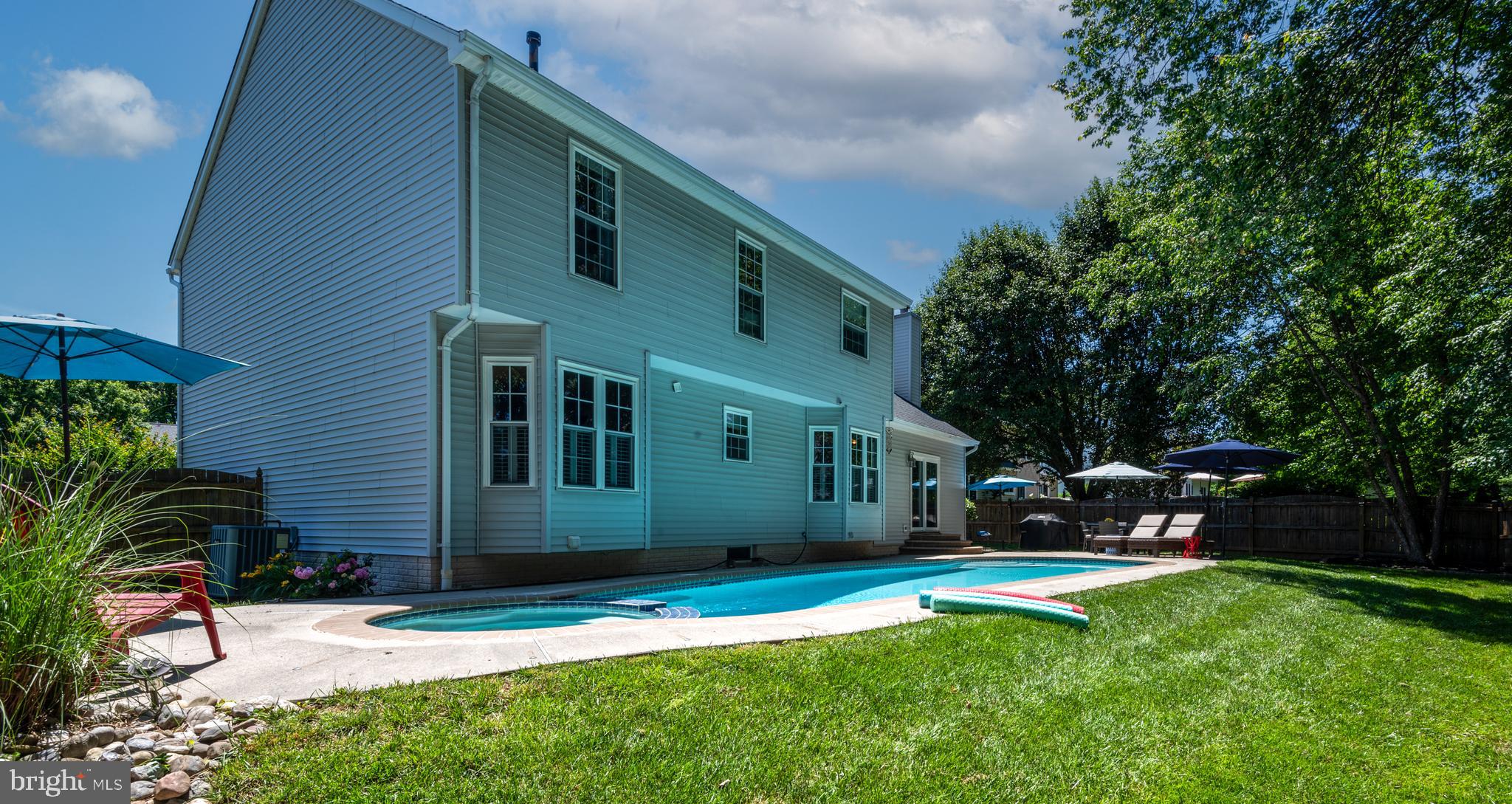 PAXTON - Residential